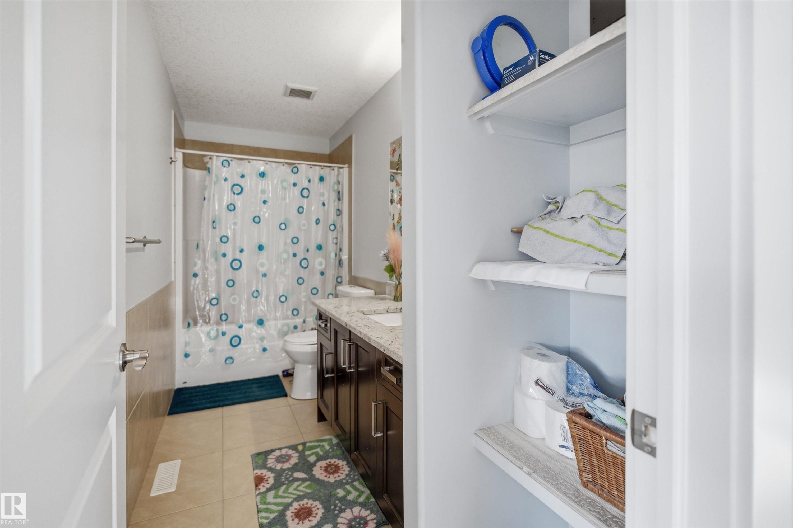 6014 60 Street, Beaumont, AB - Indoor