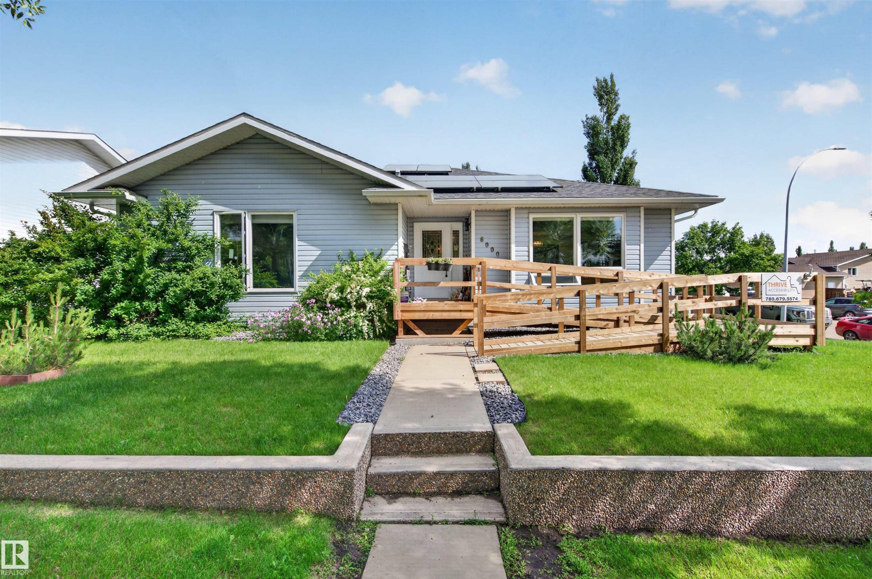 6000 54 Avenue, Camrose, AB - Outdoor With Deck Patio Veranda