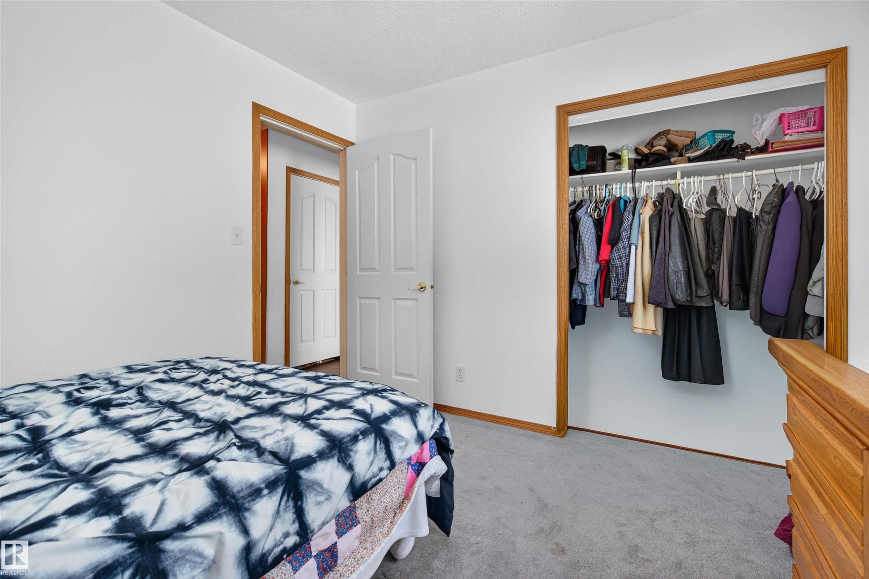 6000 54 Avenue, Camrose, AB - Indoor Photo Showing Bedroom