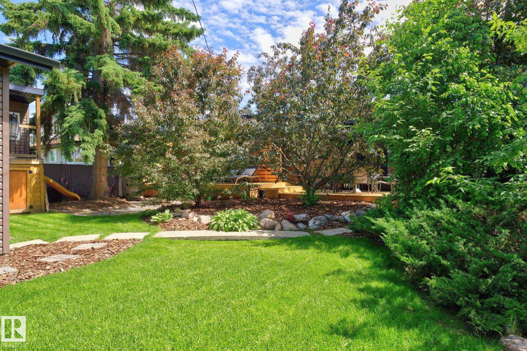 4812 114A Street, Edmonton, AB
