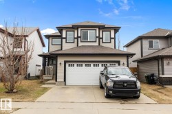 178 WOODBEND Way Fort Saskatchewan, AB T8L 4S4