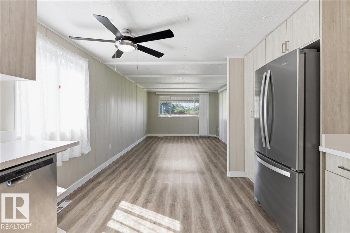 5108 44Ave, Calmar, AB