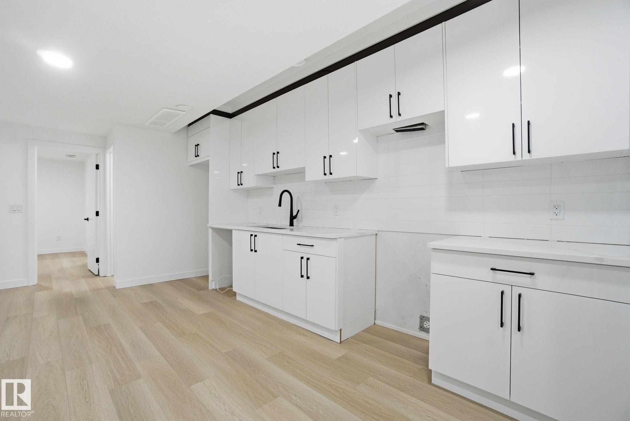 7605 92 Avenue, Edmonton, AB