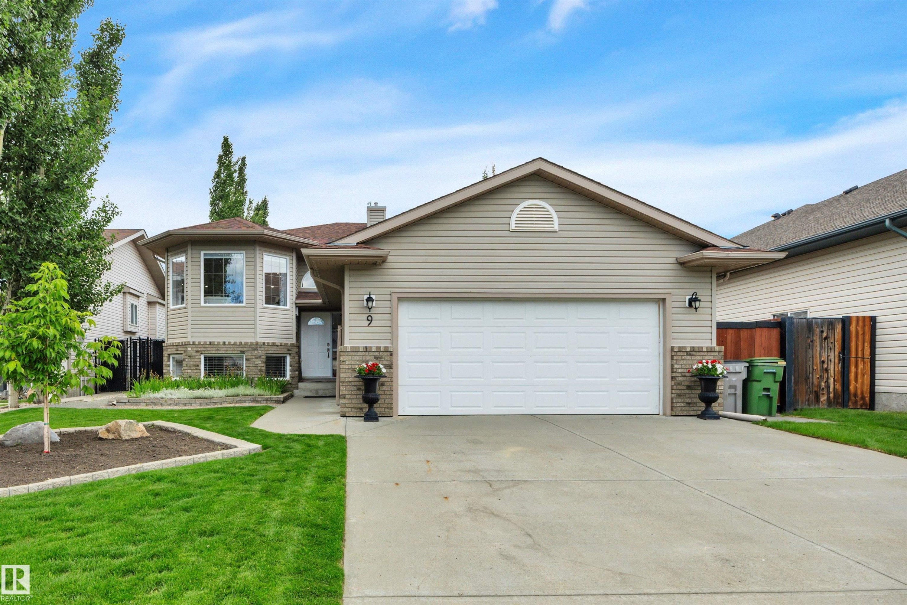 9 Westview Drive, Calmar, AB