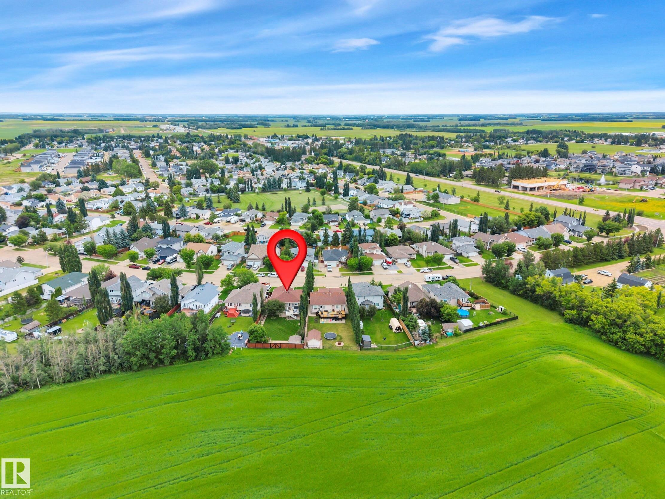 9 Westview Drive, Calmar, AB