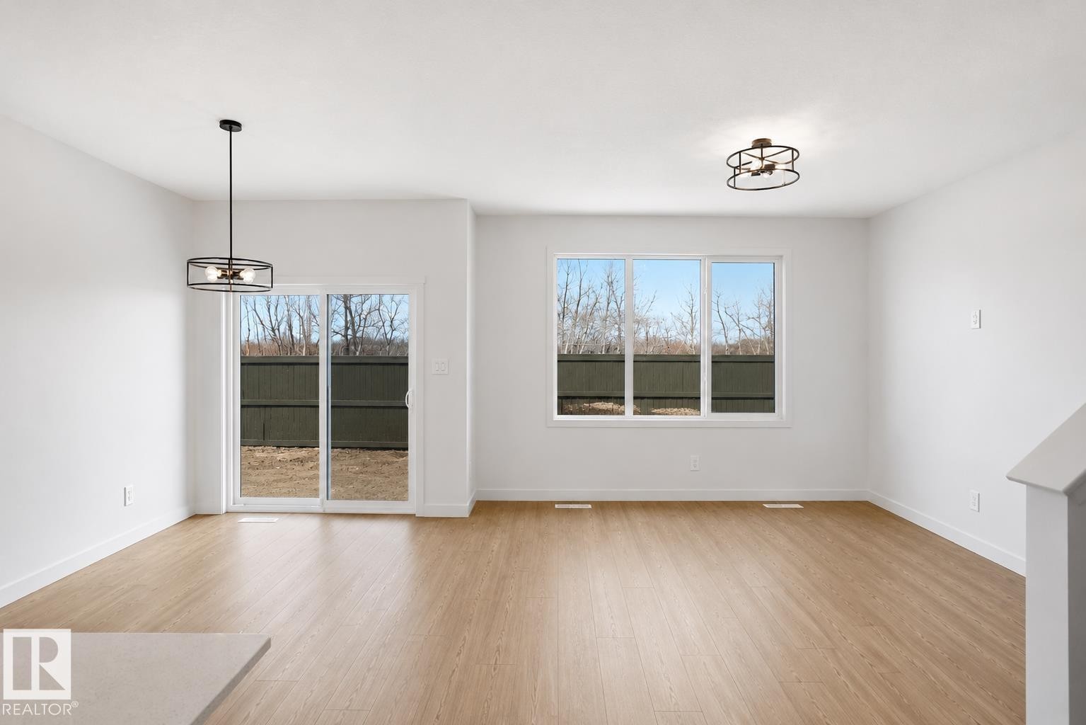 8504 183 Avenue Nw, Edmonton, AB - Indoor