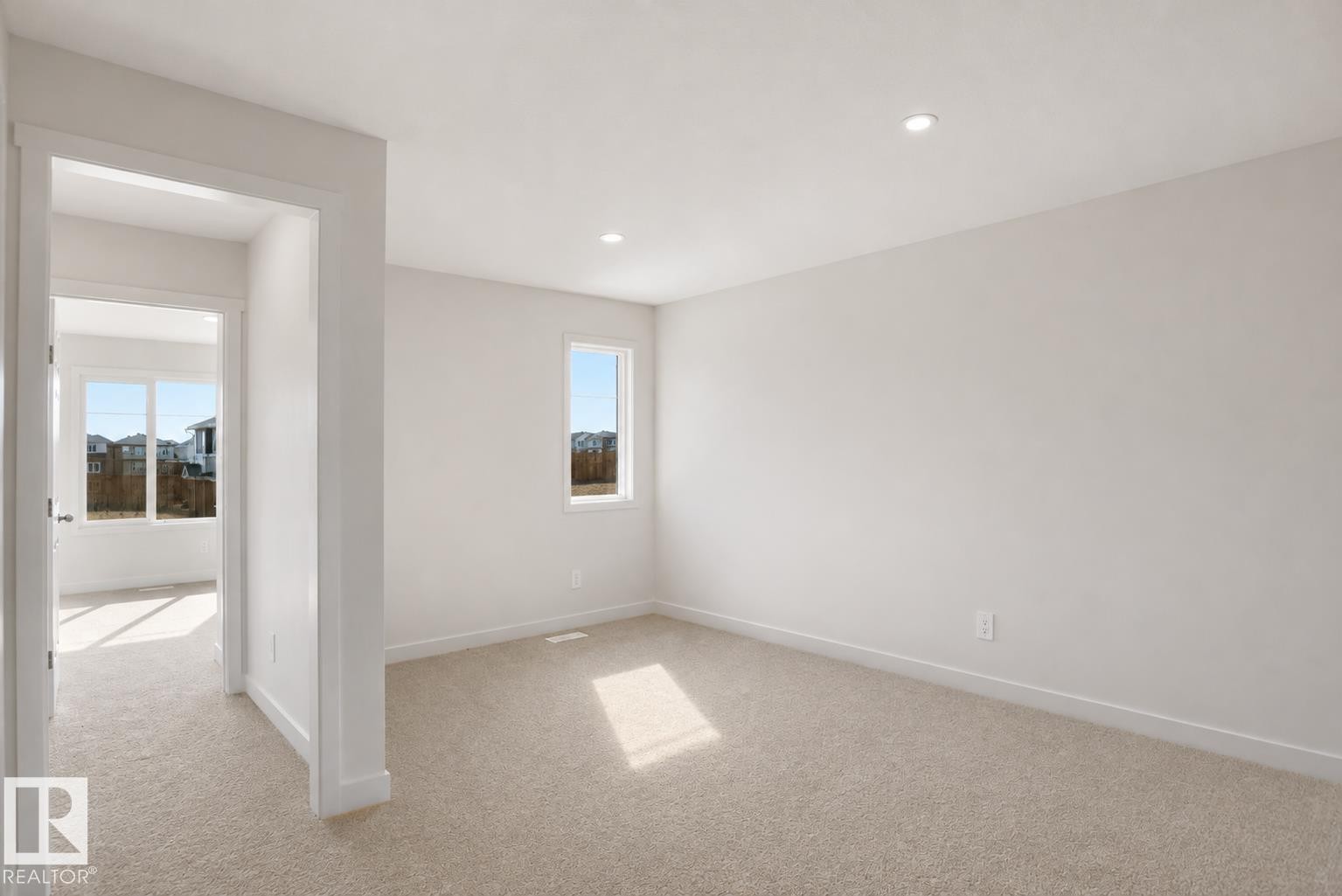 8504 183 Avenue Nw, Edmonton, AB - Indoor Photo Showing Other Room