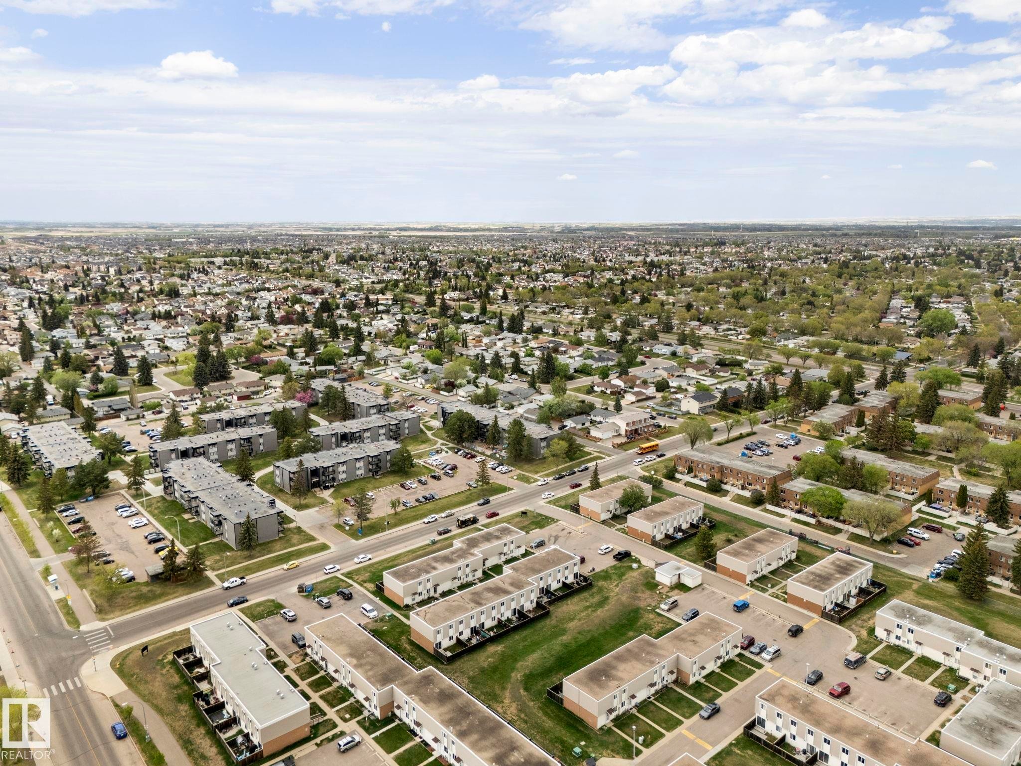 163 Cornell Crest, Edmonton, AB - Outdoor With View
