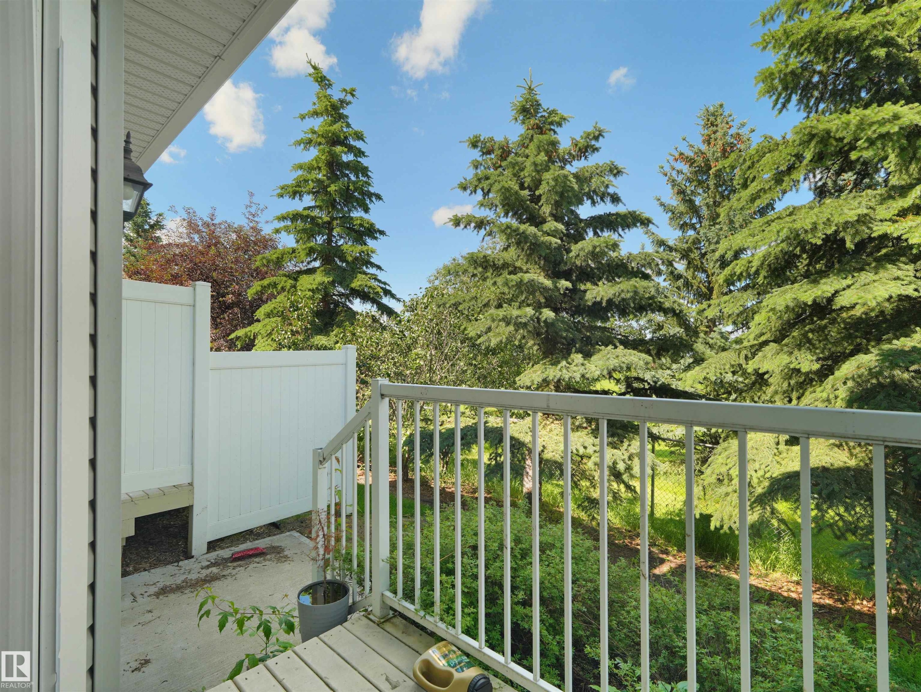 #17 6032 38 Av Nw, Edmonton, AB - Outdoor