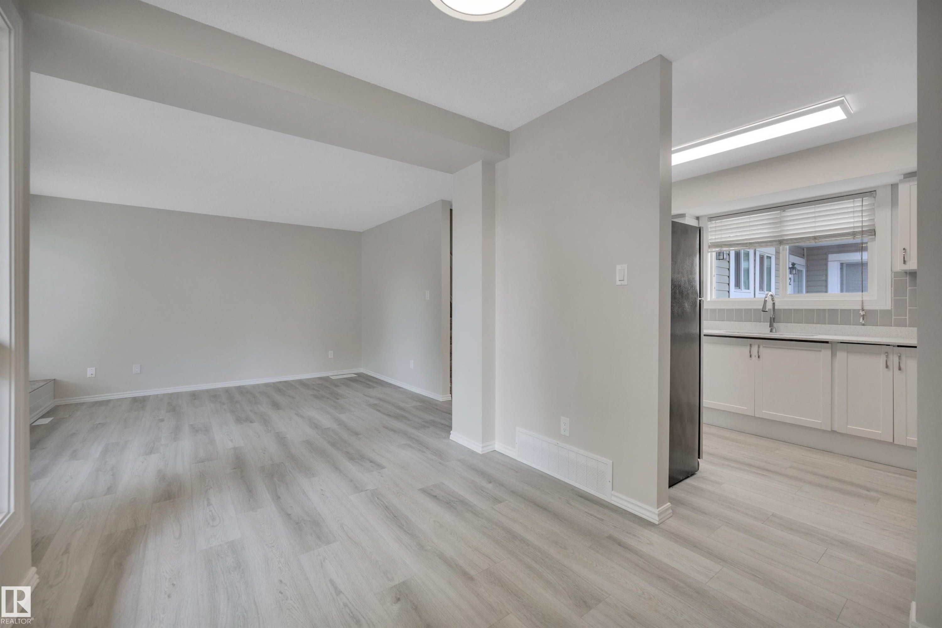 1 1820 56 Street, Edmonton, AB