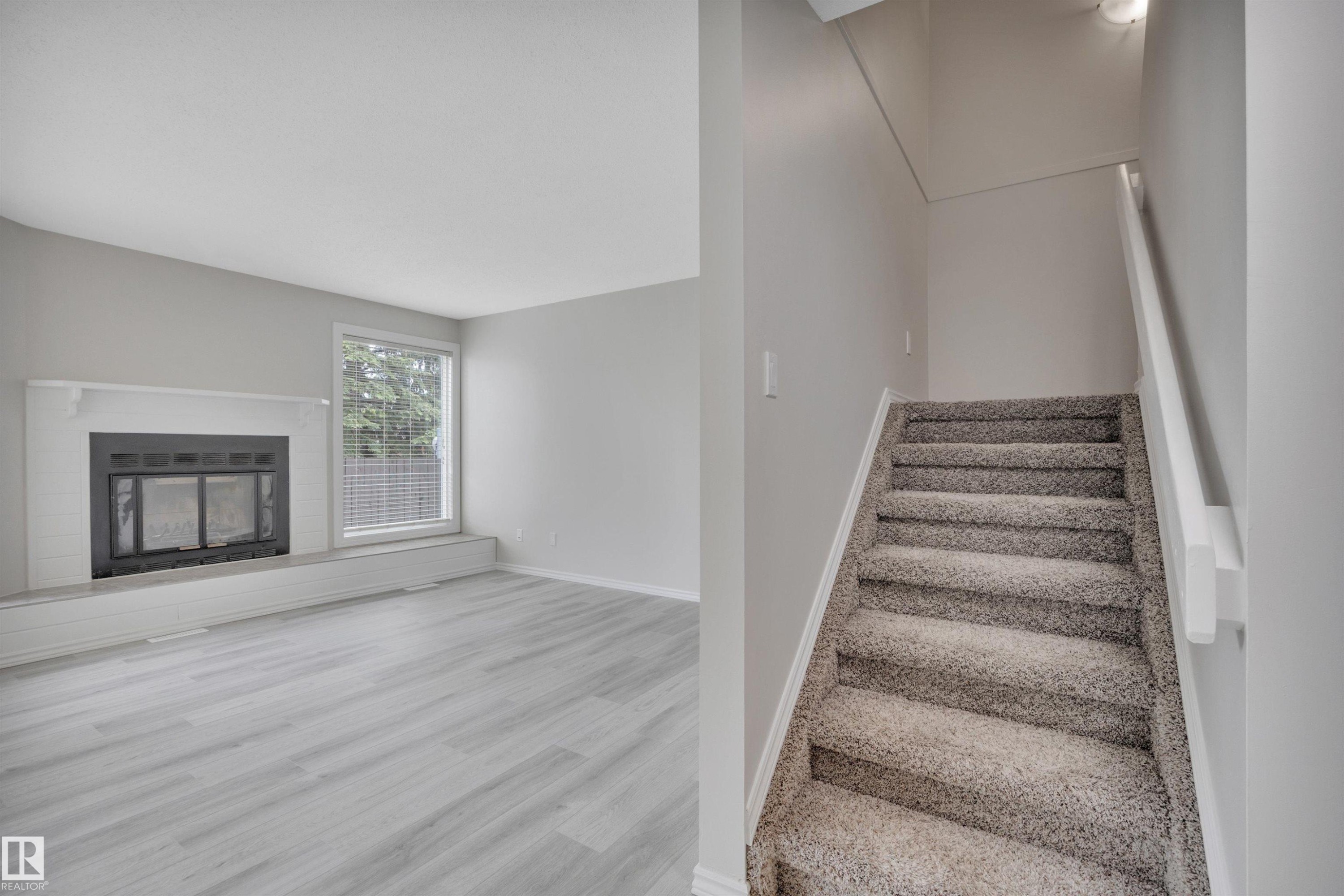 1 1820 56 Street, Edmonton, AB