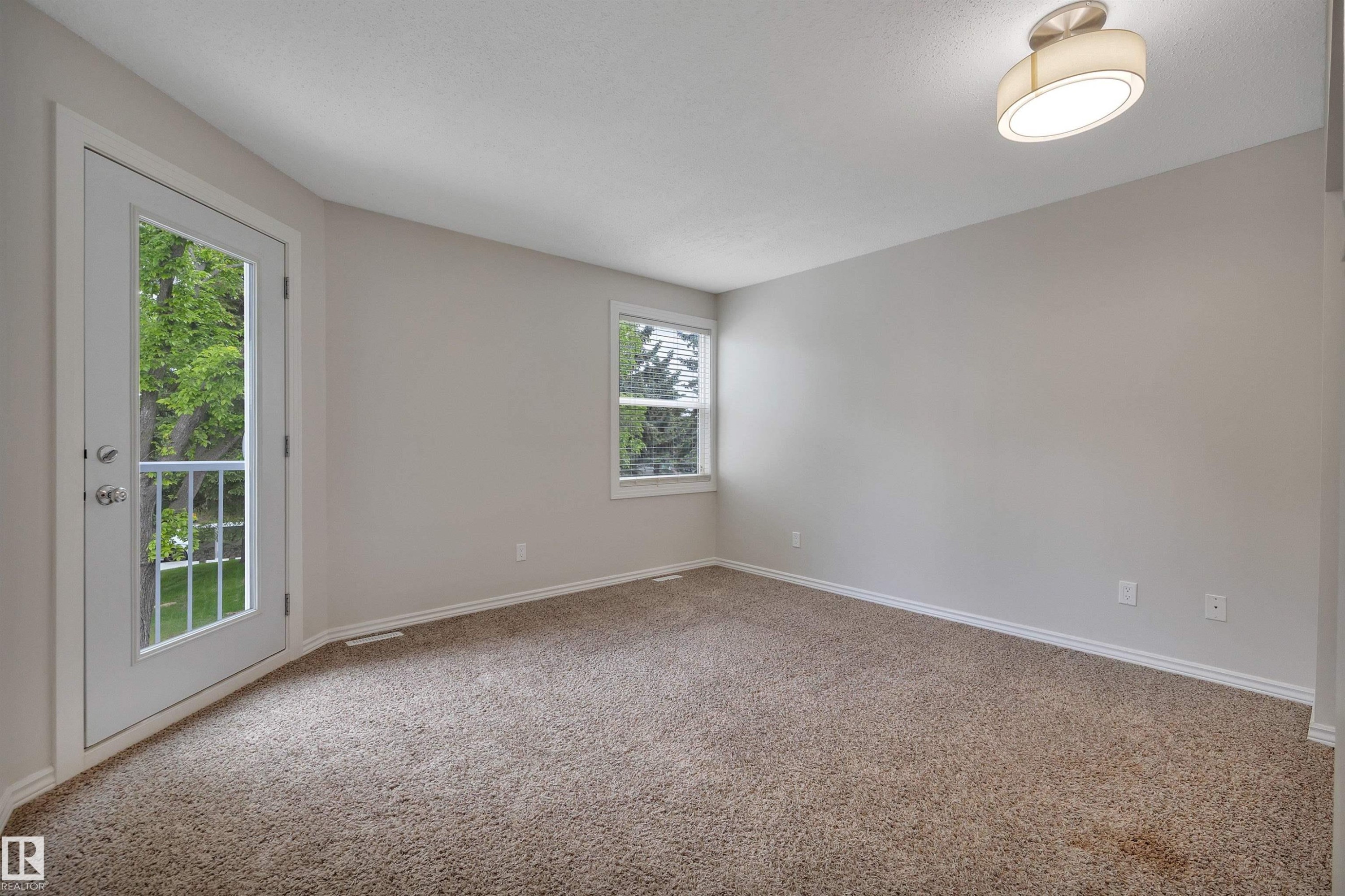 1 1820 56 Street, Edmonton, AB