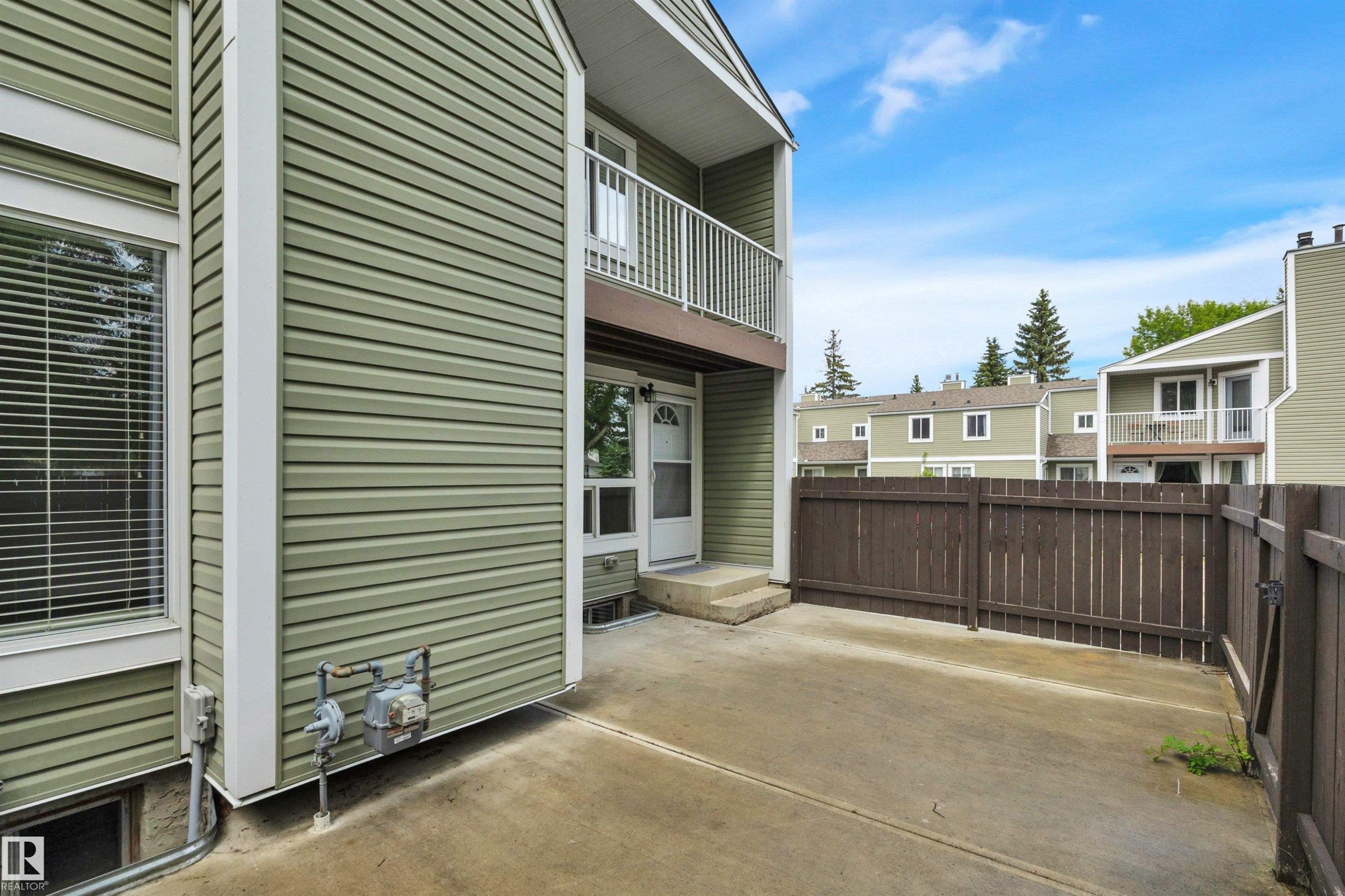 1 1820 56 Street, Edmonton, AB