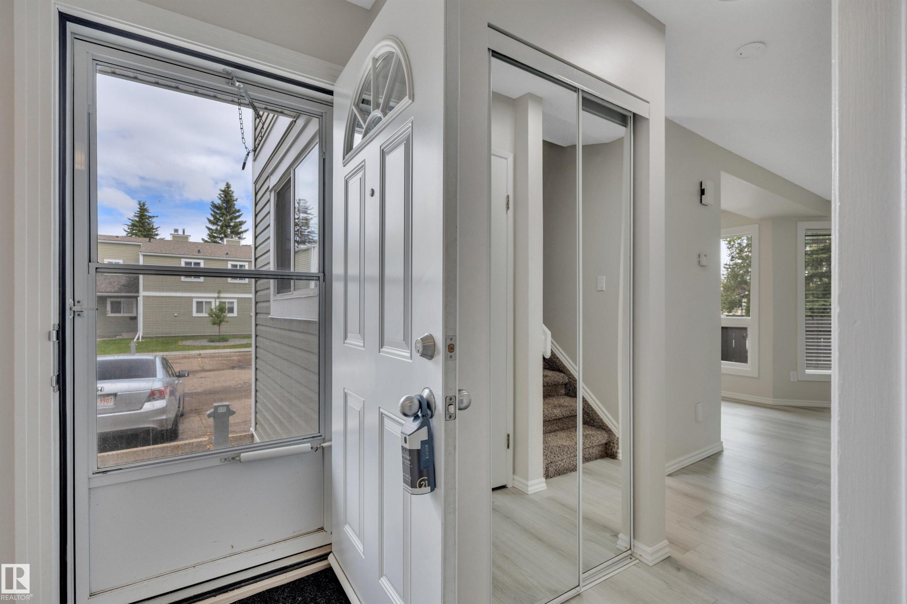1 1820 56 Street, Edmonton, AB