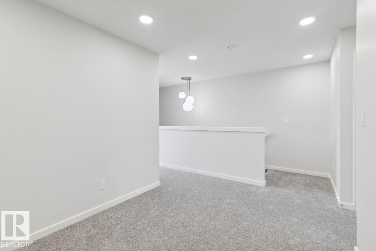 319 Edgemont Drive, Edmonton, AB
