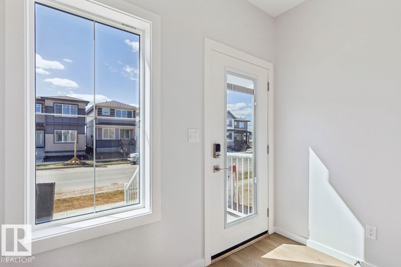 319 Edgemont Drive, Edmonton, AB