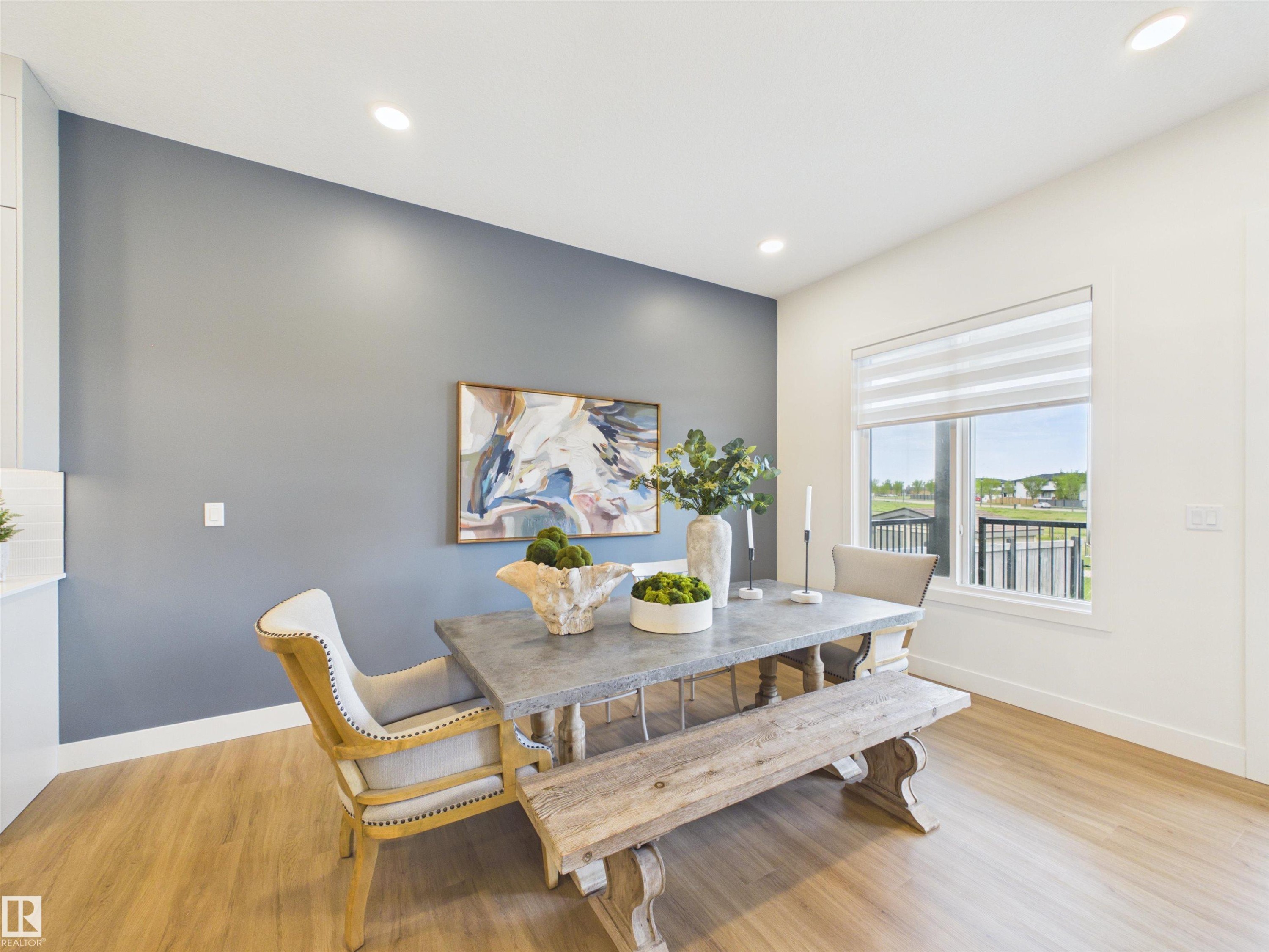 593 Genesis Wynd, Stony Plain, AB - Indoor Photo Showing Dining Room