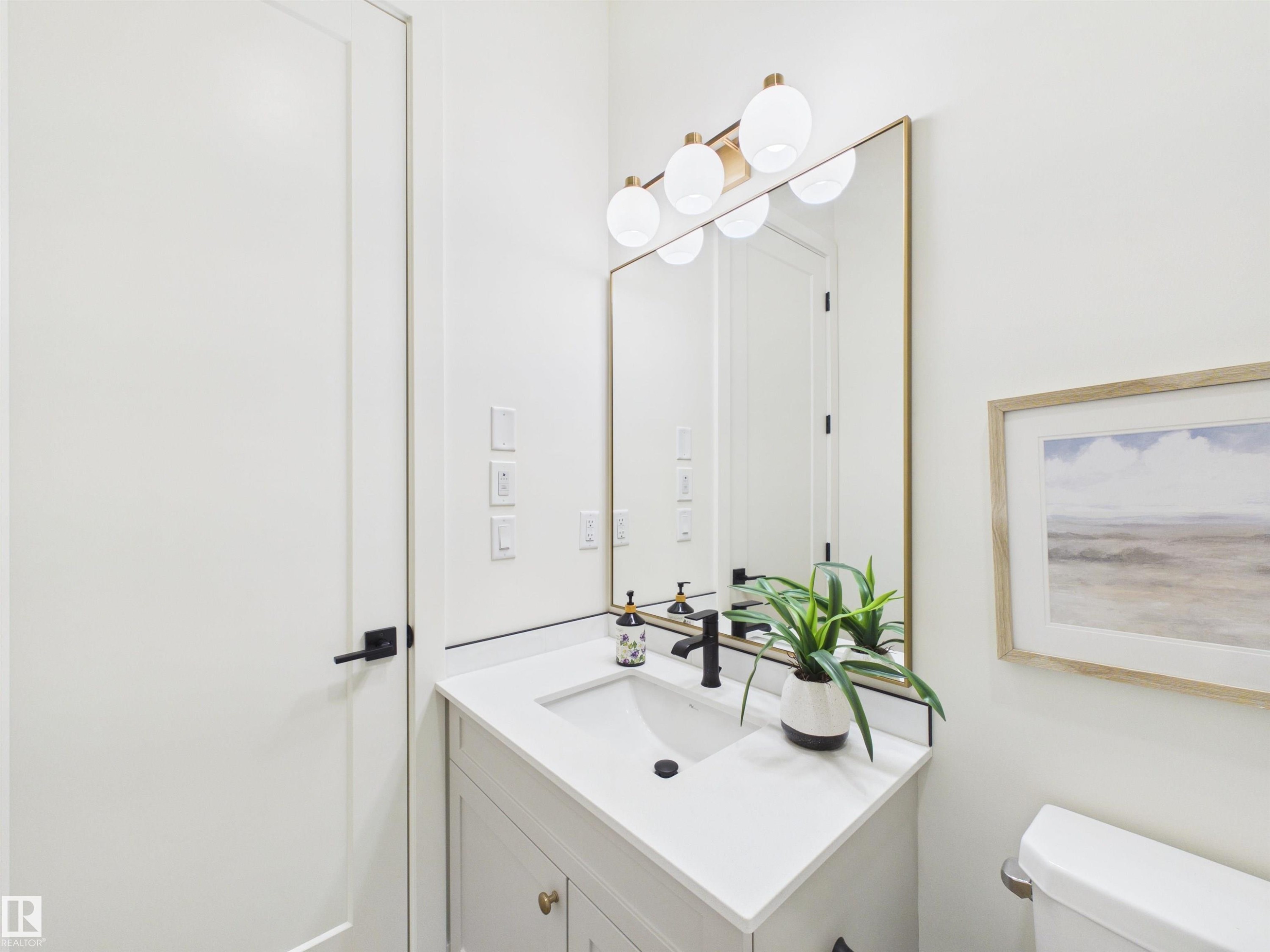 593 Genesis Wynd, Stony Plain, AB - Indoor Photo Showing Bathroom