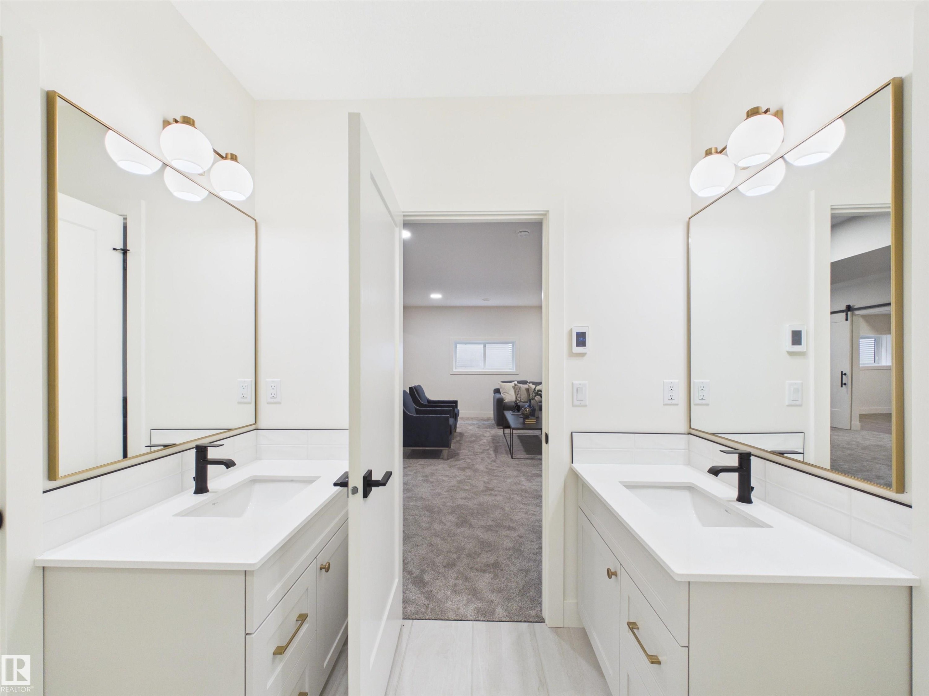 593 Genesis Wynd, Stony Plain, AB - Indoor Photo Showing Bathroom