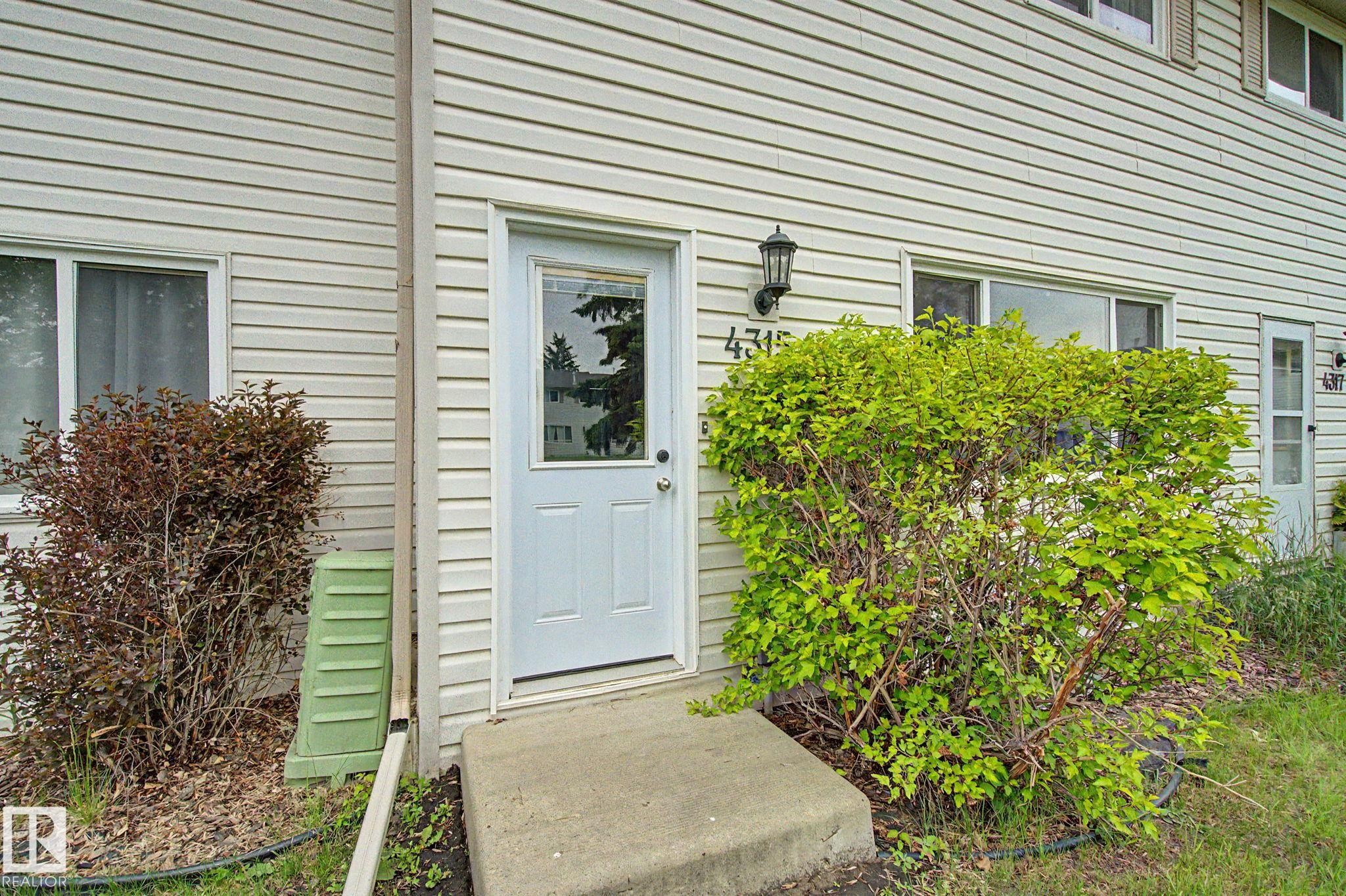 4315 46 Street, Stony Plain, AB - Outdoor