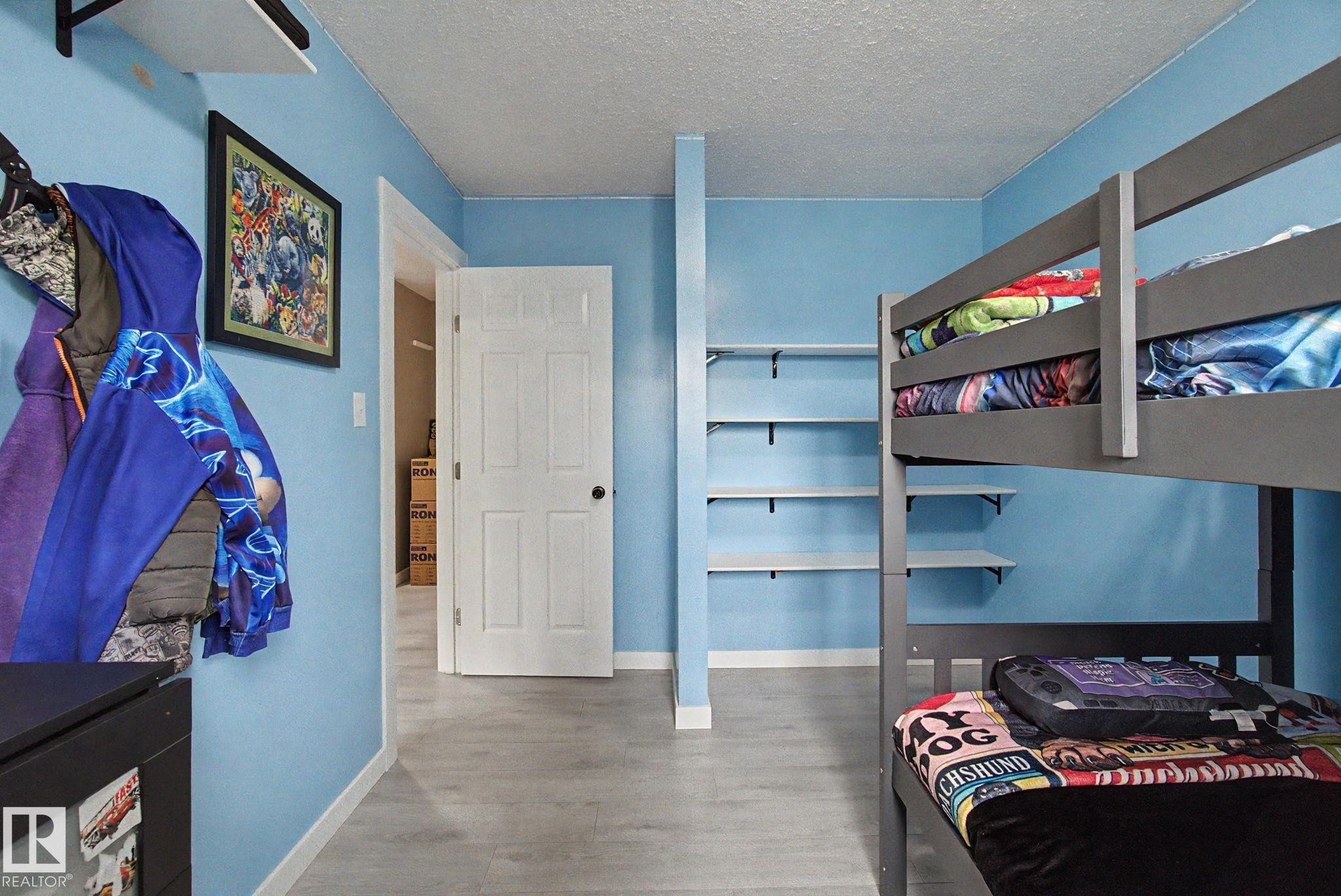 4315 46 Street, Stony Plain, AB - Indoor