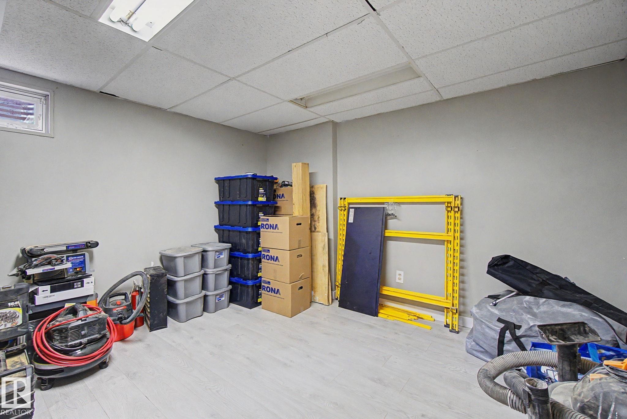 4315 46 Street, Stony Plain, AB - Indoor Photo Showing Basement