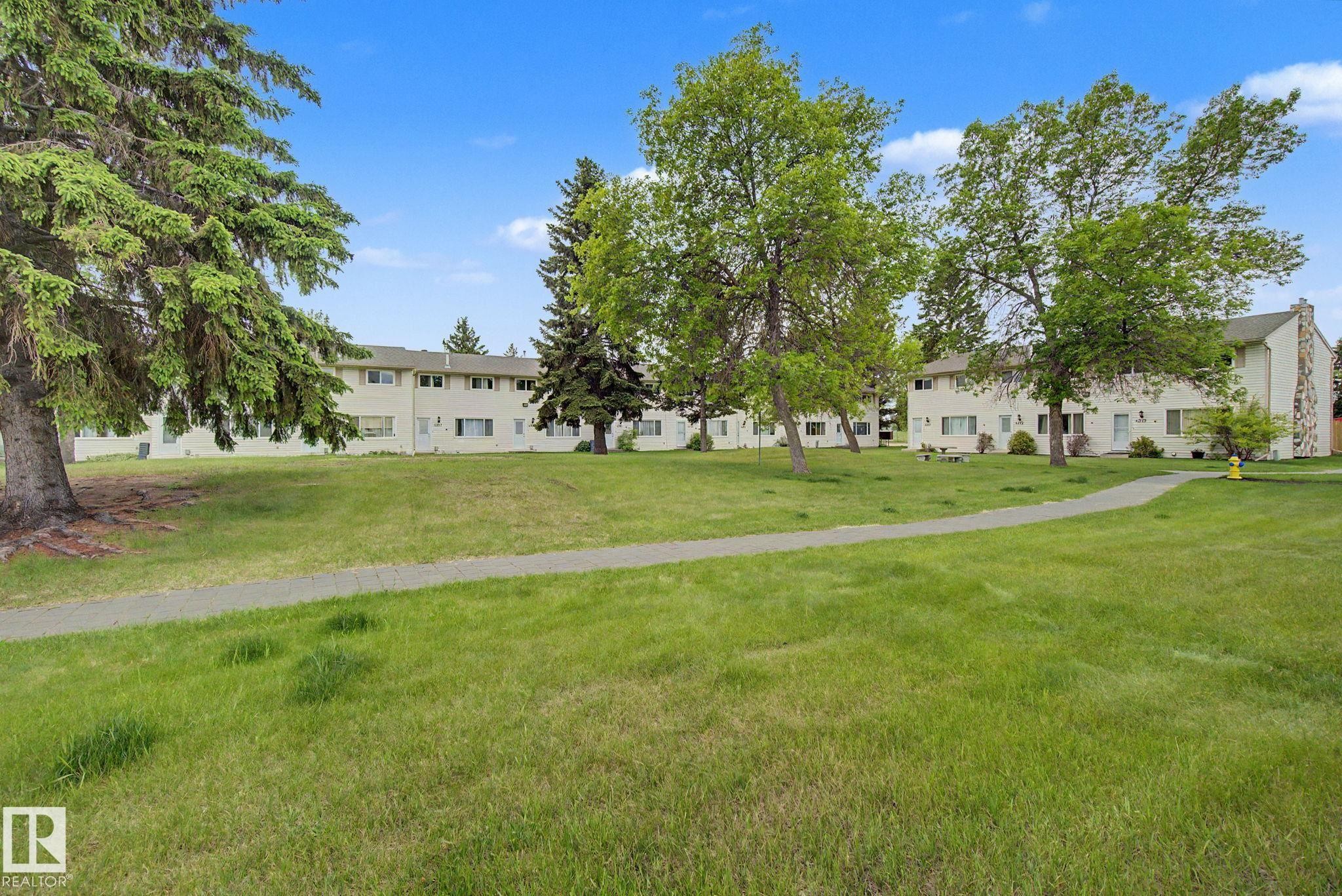 4315 46 Street, Stony Plain, AB - Outdoor