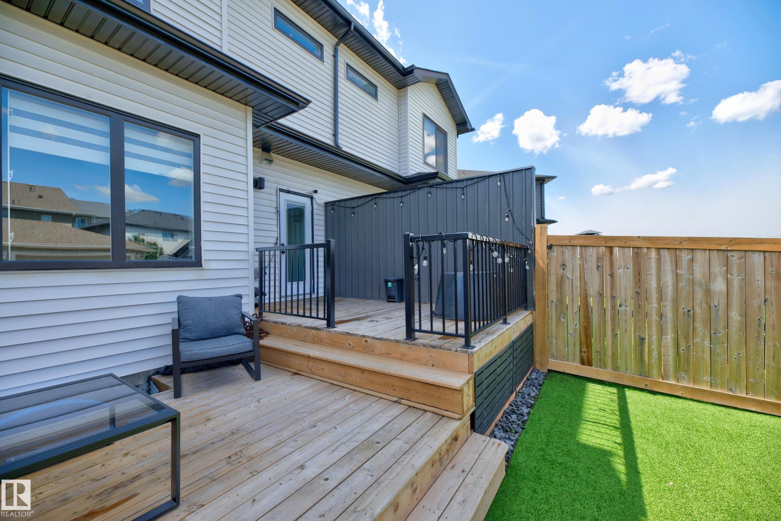 8038 174A Avenue, Edmonton, AB