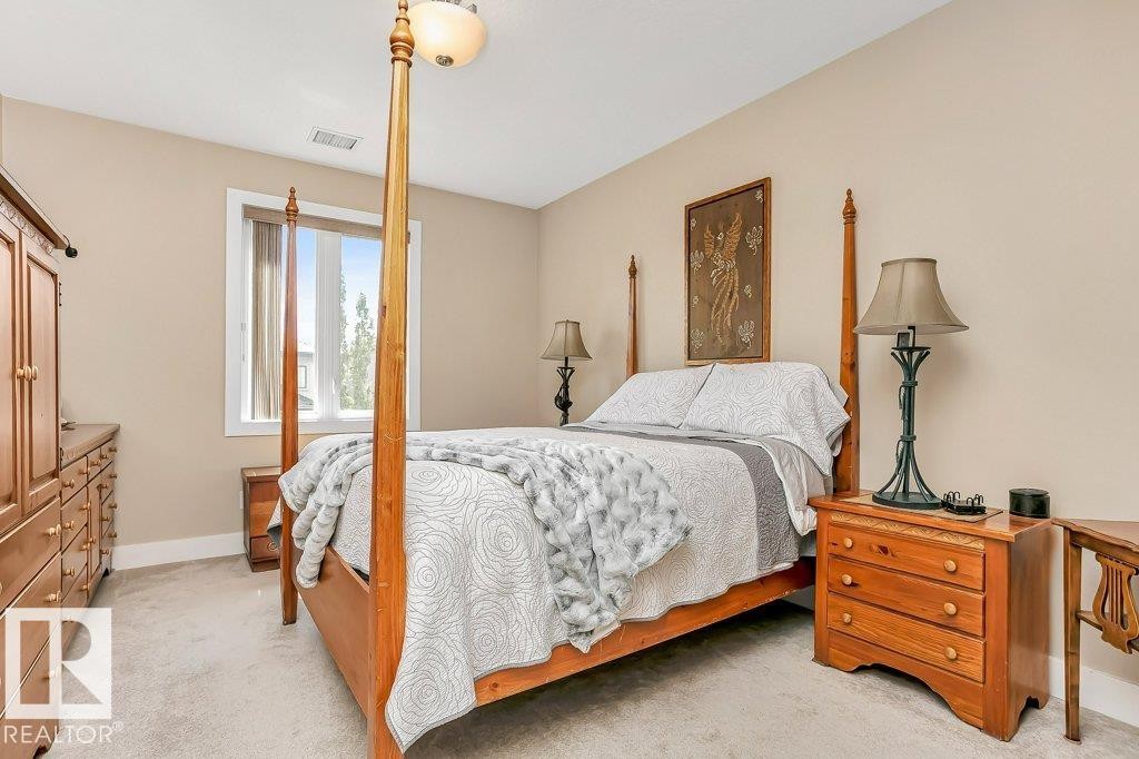 256 6079 Maynard Way, Edmonton, AB - Indoor Photo Showing Bedroom