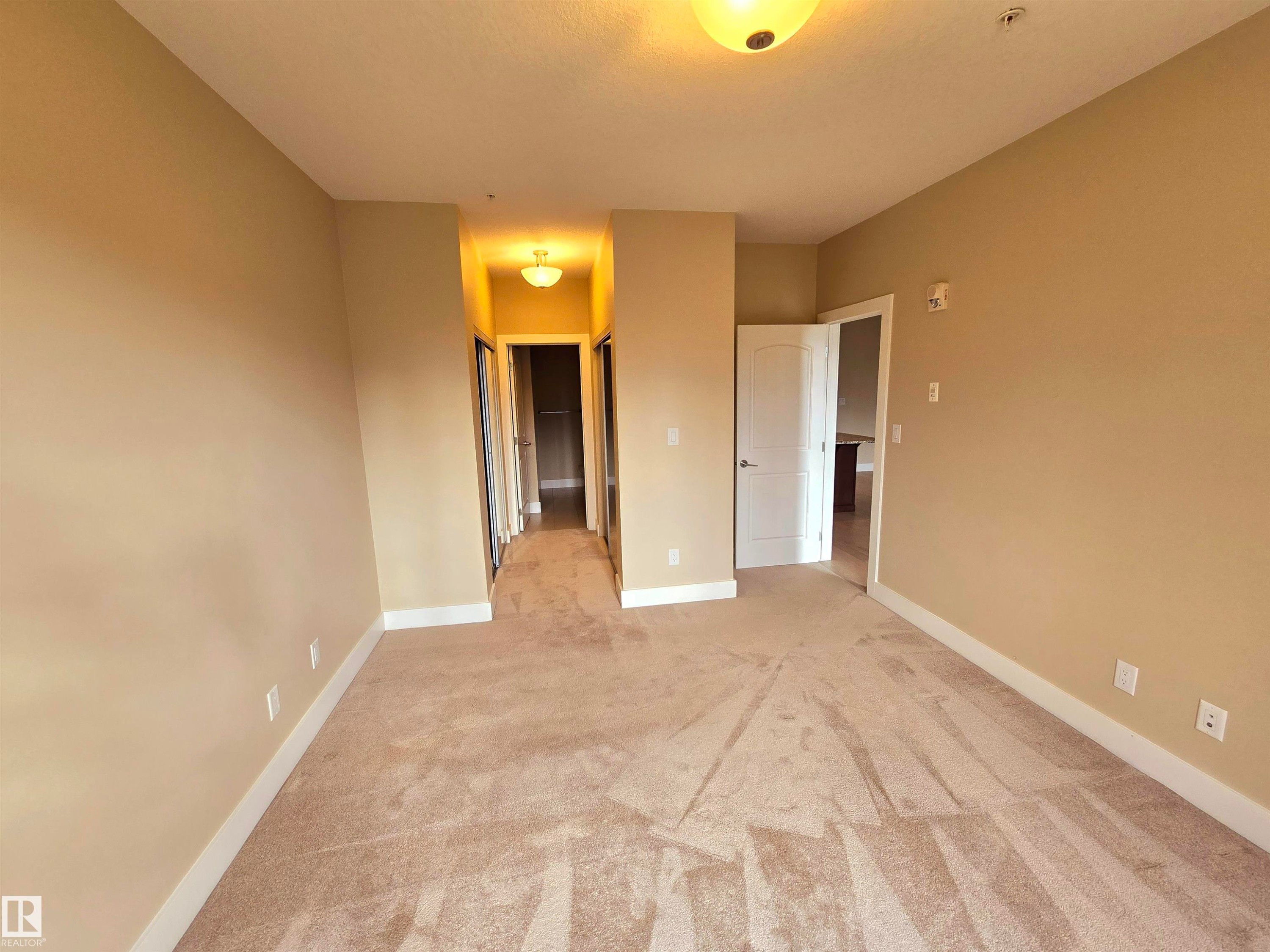256 6079 Maynard Way, Edmonton, AB - Indoor Photo Showing Other Room