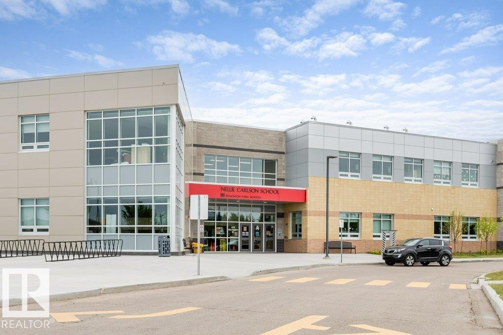 256 6079 Maynard Way, Edmonton, AB - Outdoor