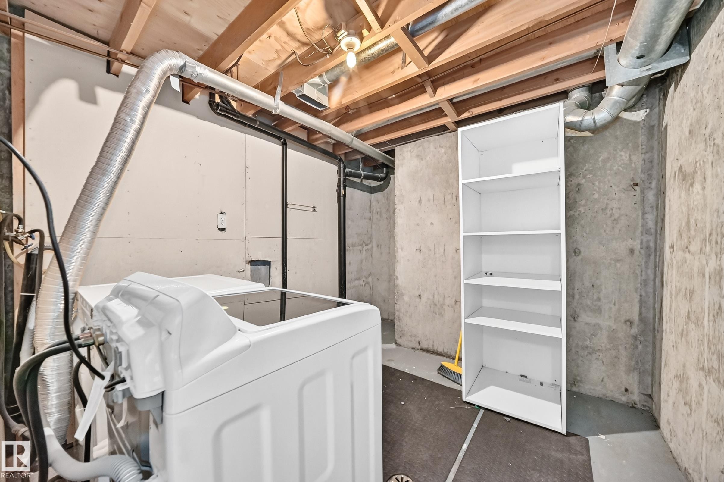 13469 40 Street, Edmonton, AB