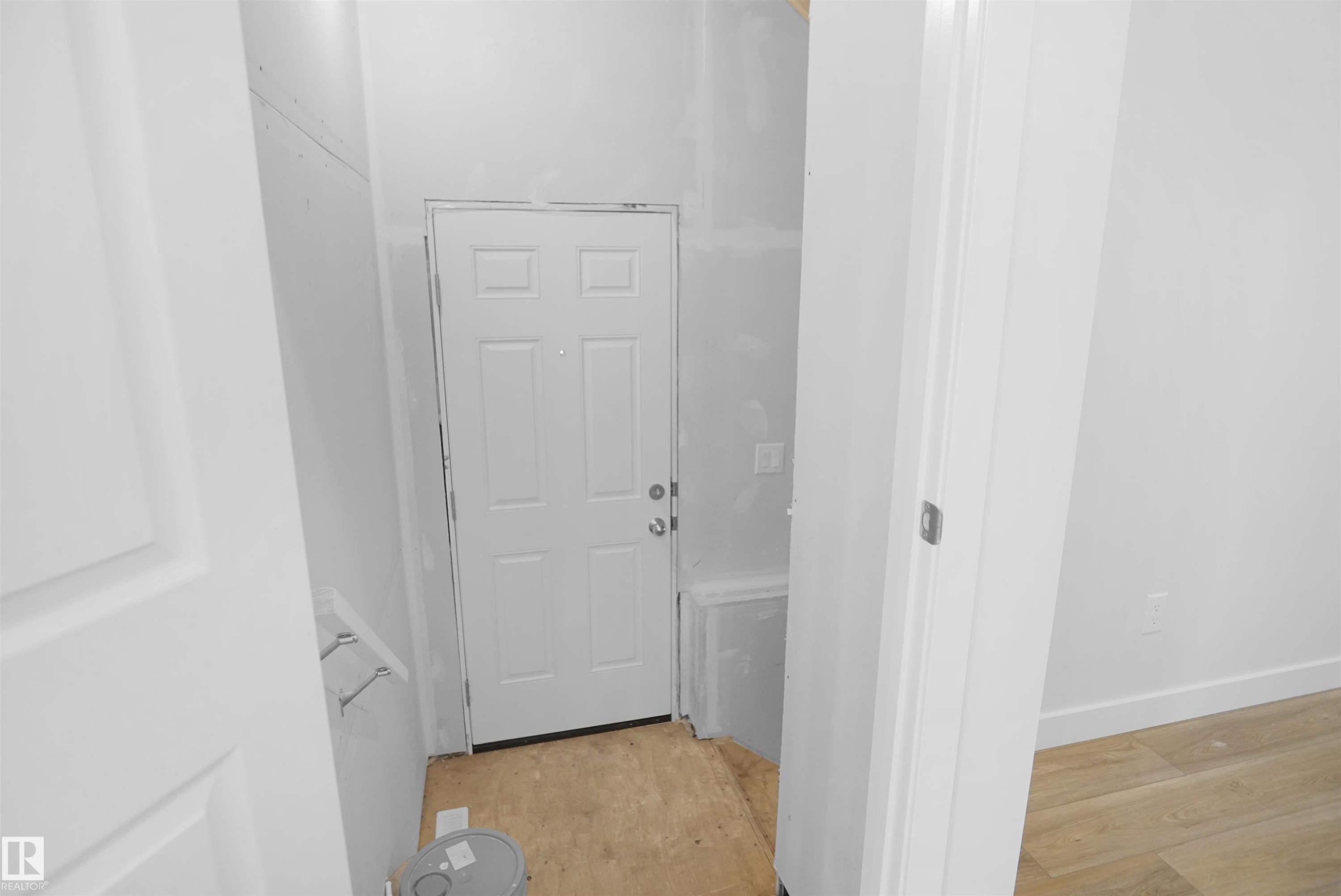 17703 7 Street, Edmonton, AB