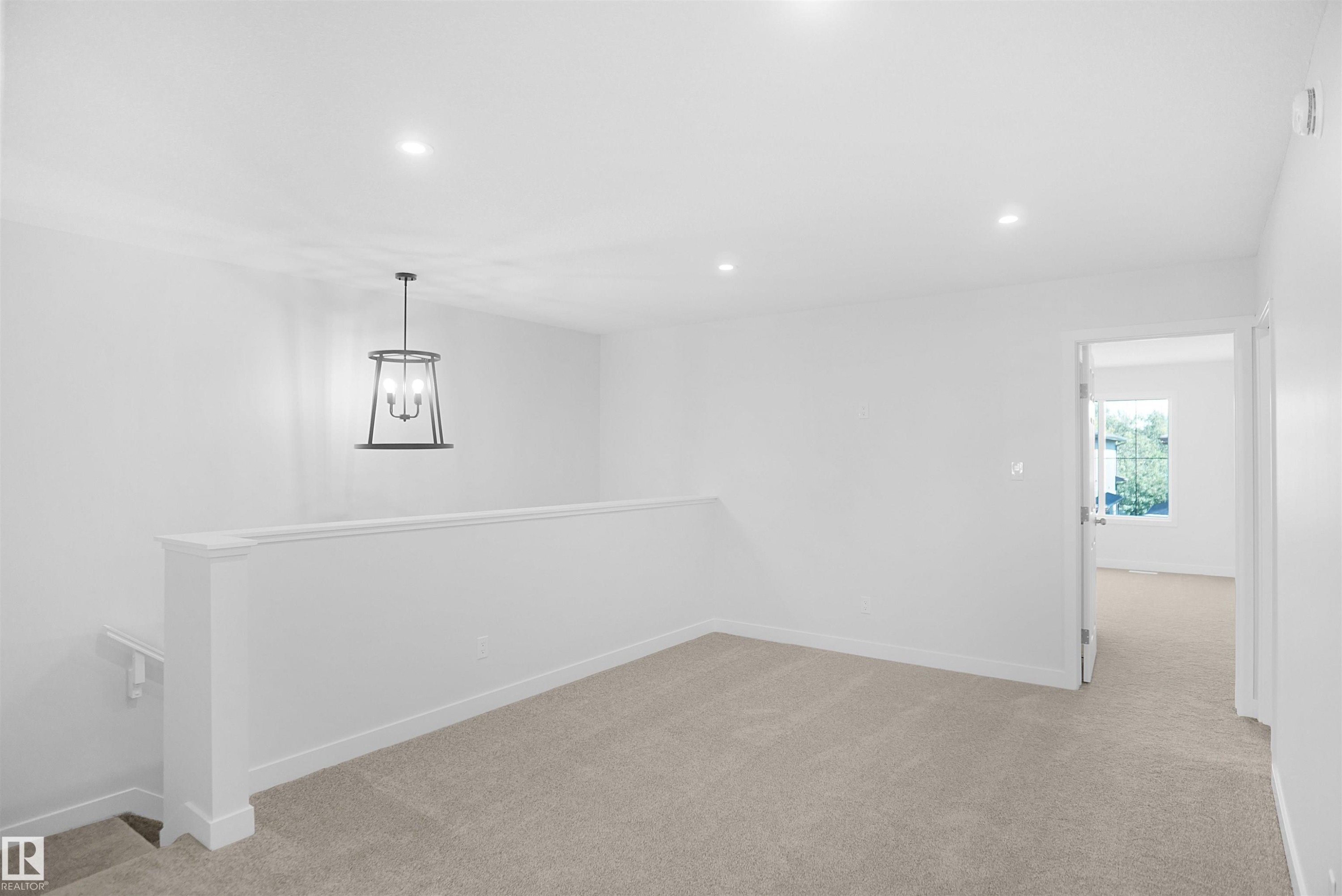 17703 7 Street, Edmonton, AB