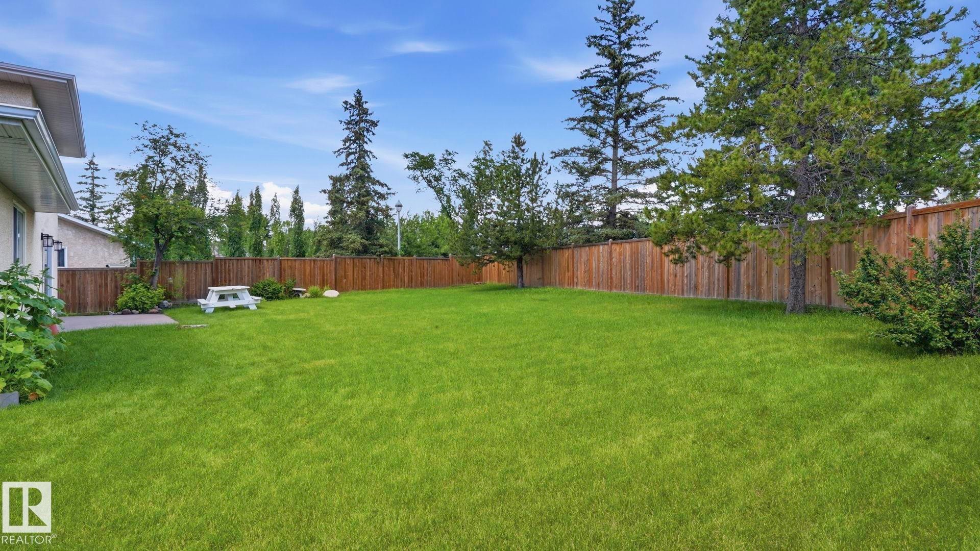 2723 83 Street Nw, Edmonton, AB - Outdoor With Backyard
