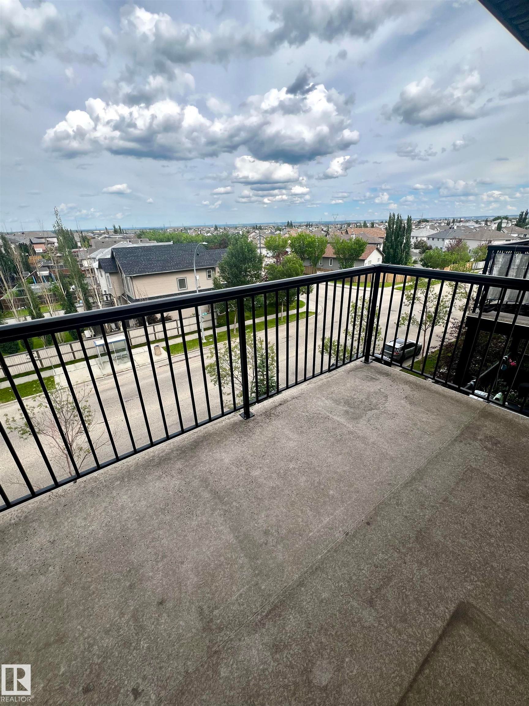 #411 5951 165 Av Nw, Edmonton, AB - Outdoor With View