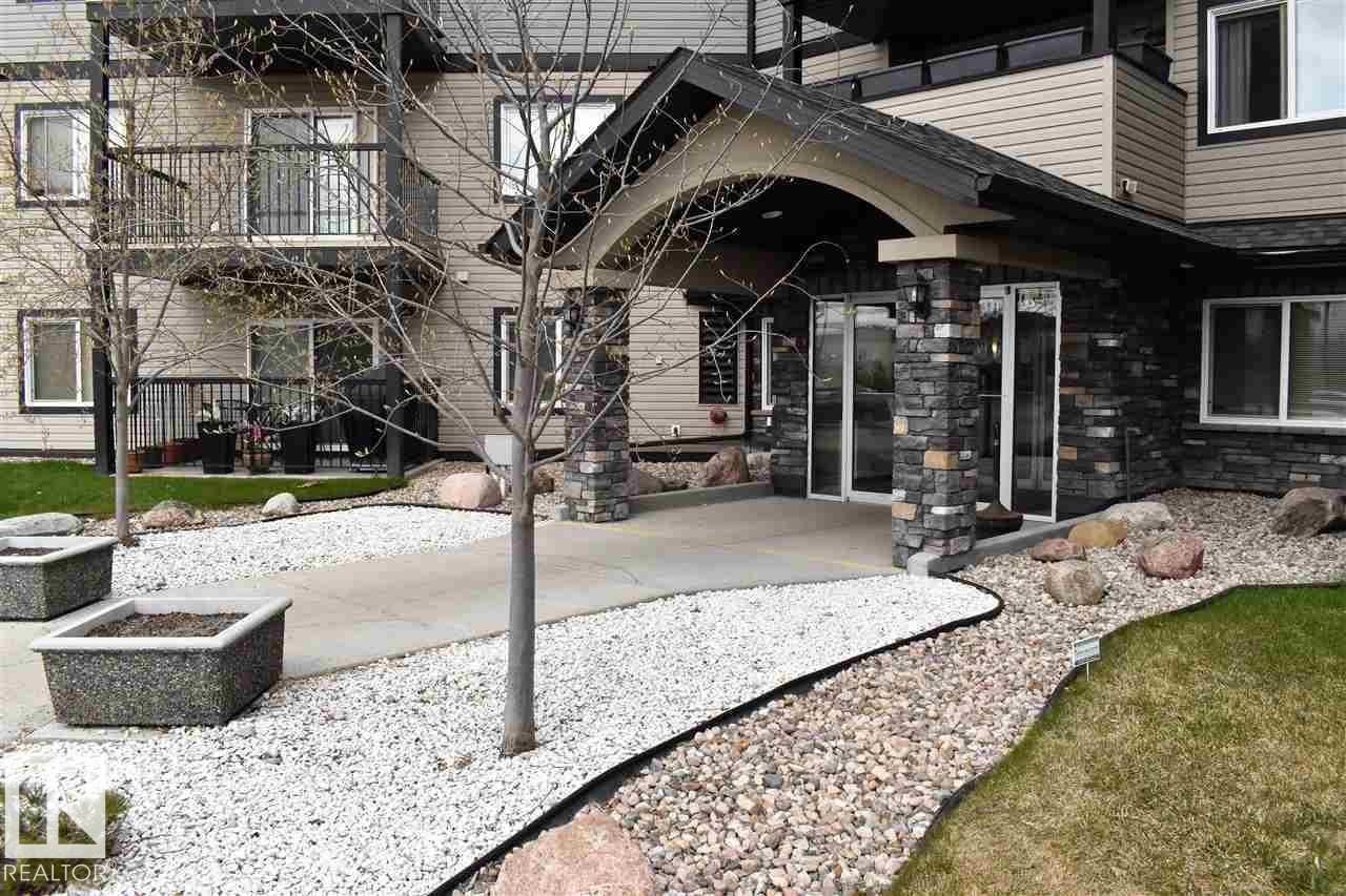 #411 5951 165 Av Nw, Edmonton, AB - Outdoor