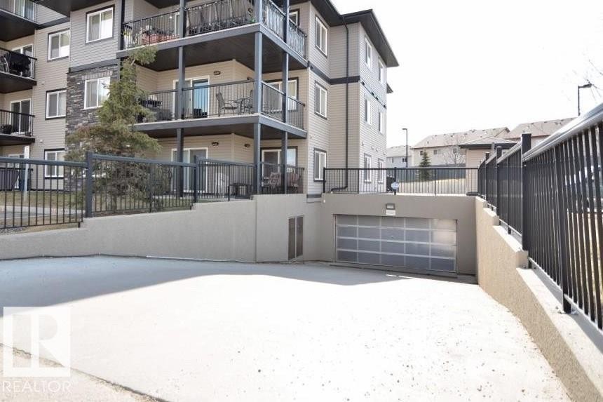#411 5951 165 Av Nw, Edmonton, AB - Outdoor