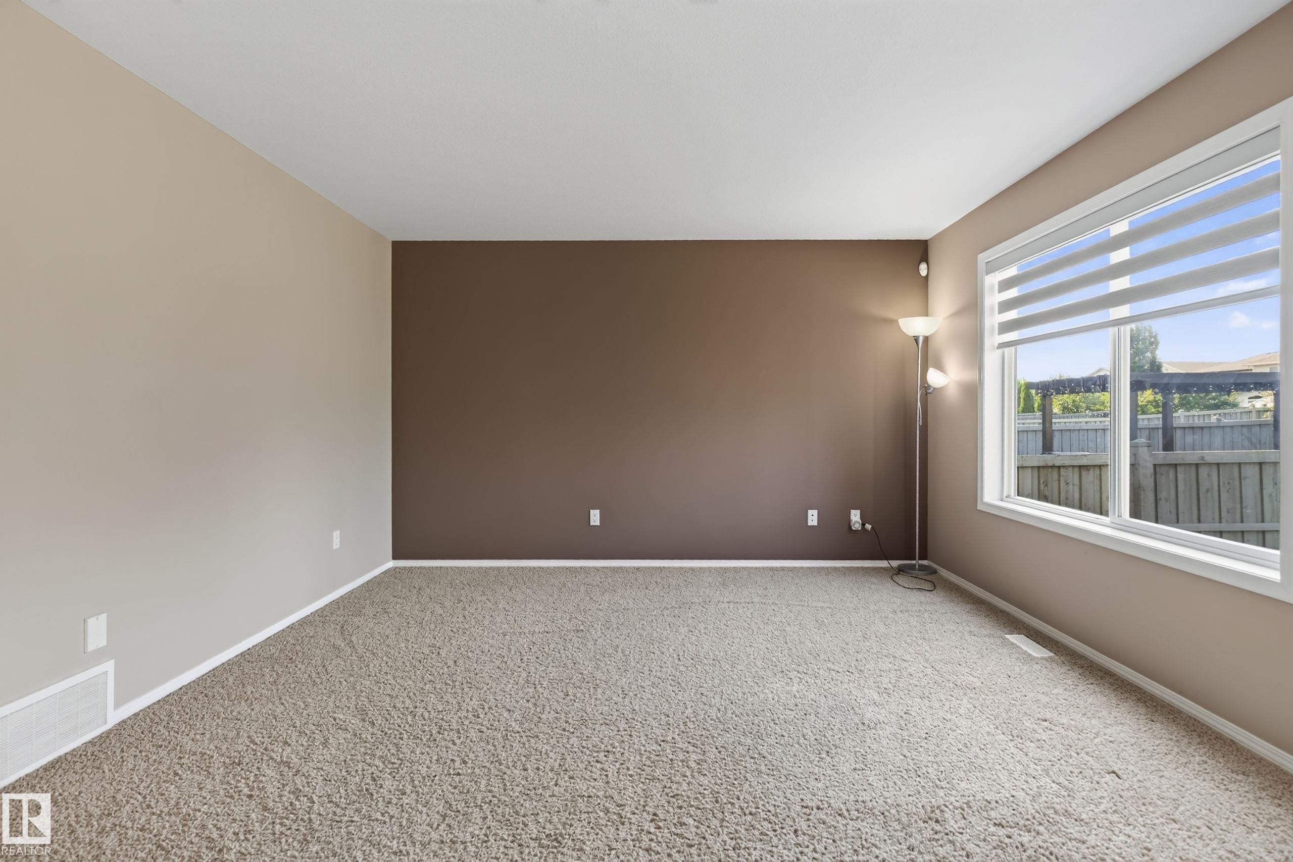 4720 204 Street Nw, Edmonton, AB