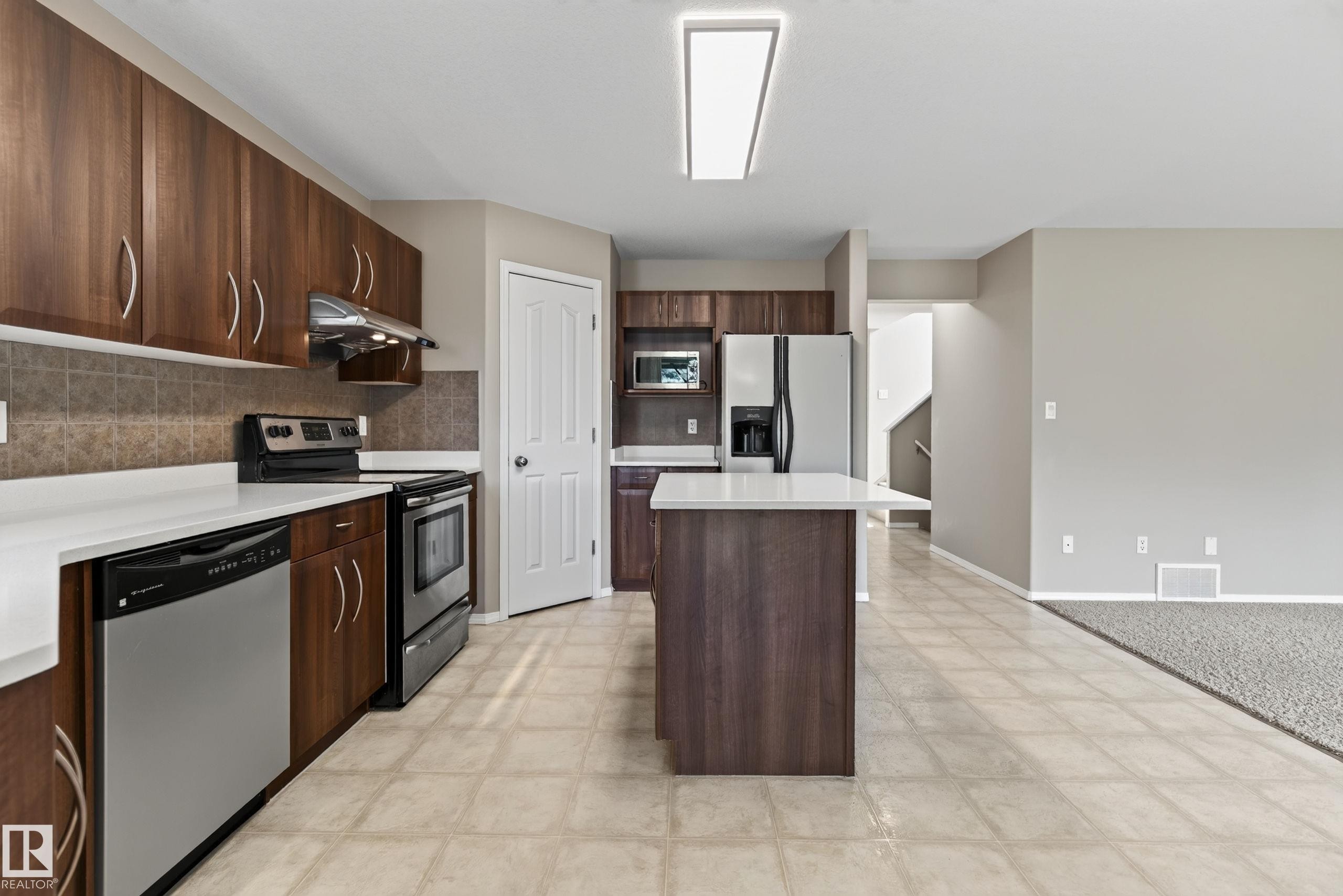 4720 204 Street Nw, Edmonton, AB
