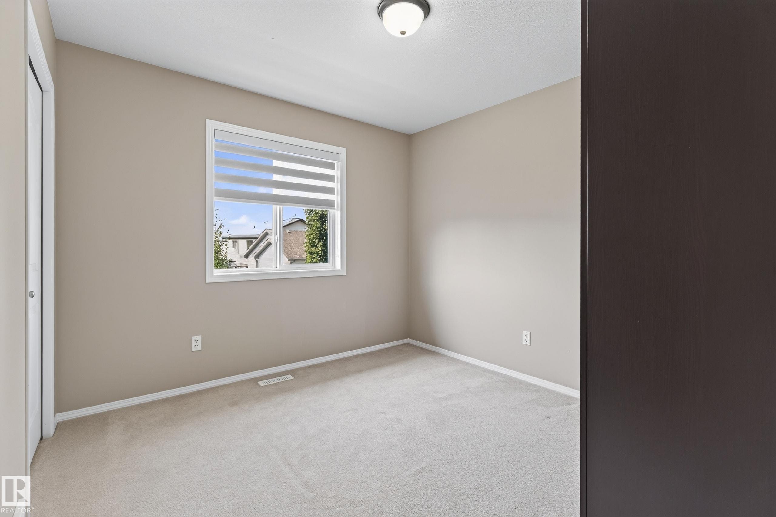 4720 204 Street Nw, Edmonton, AB