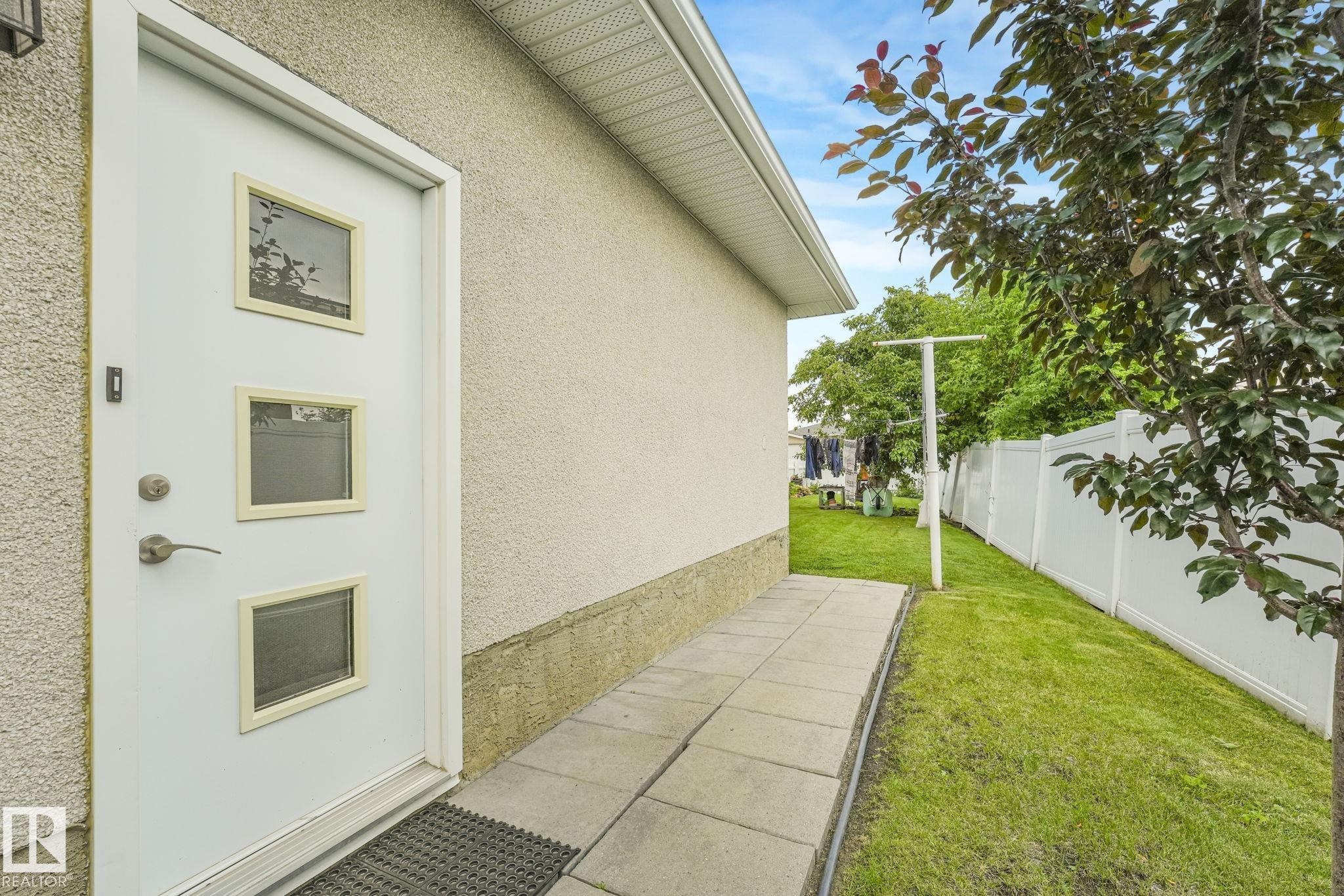 14203 74 Street Nw, Edmonton, AB - Outdoor With Exterior
