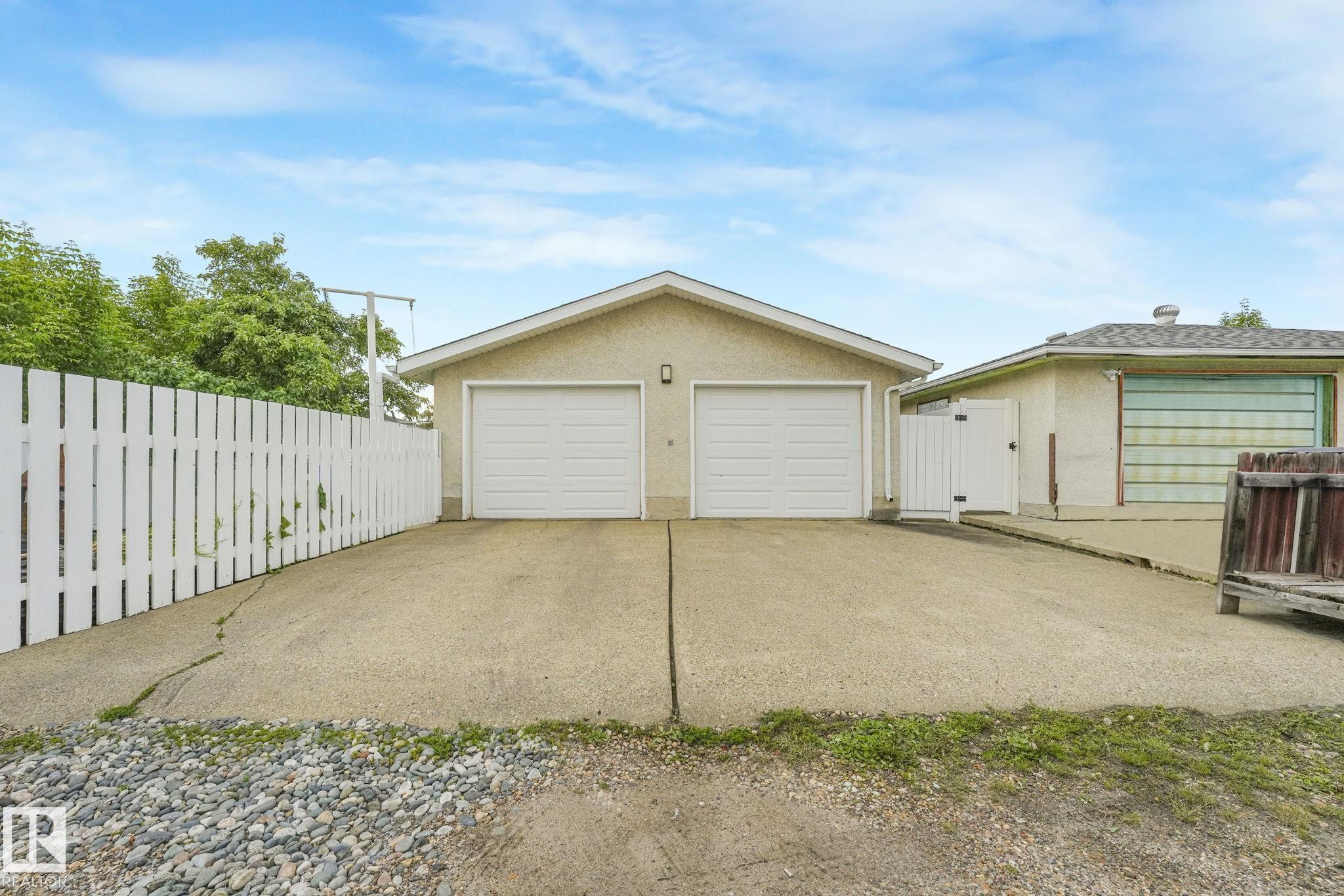 14203 74 Street Nw, Edmonton, AB - Outdoor With Exterior