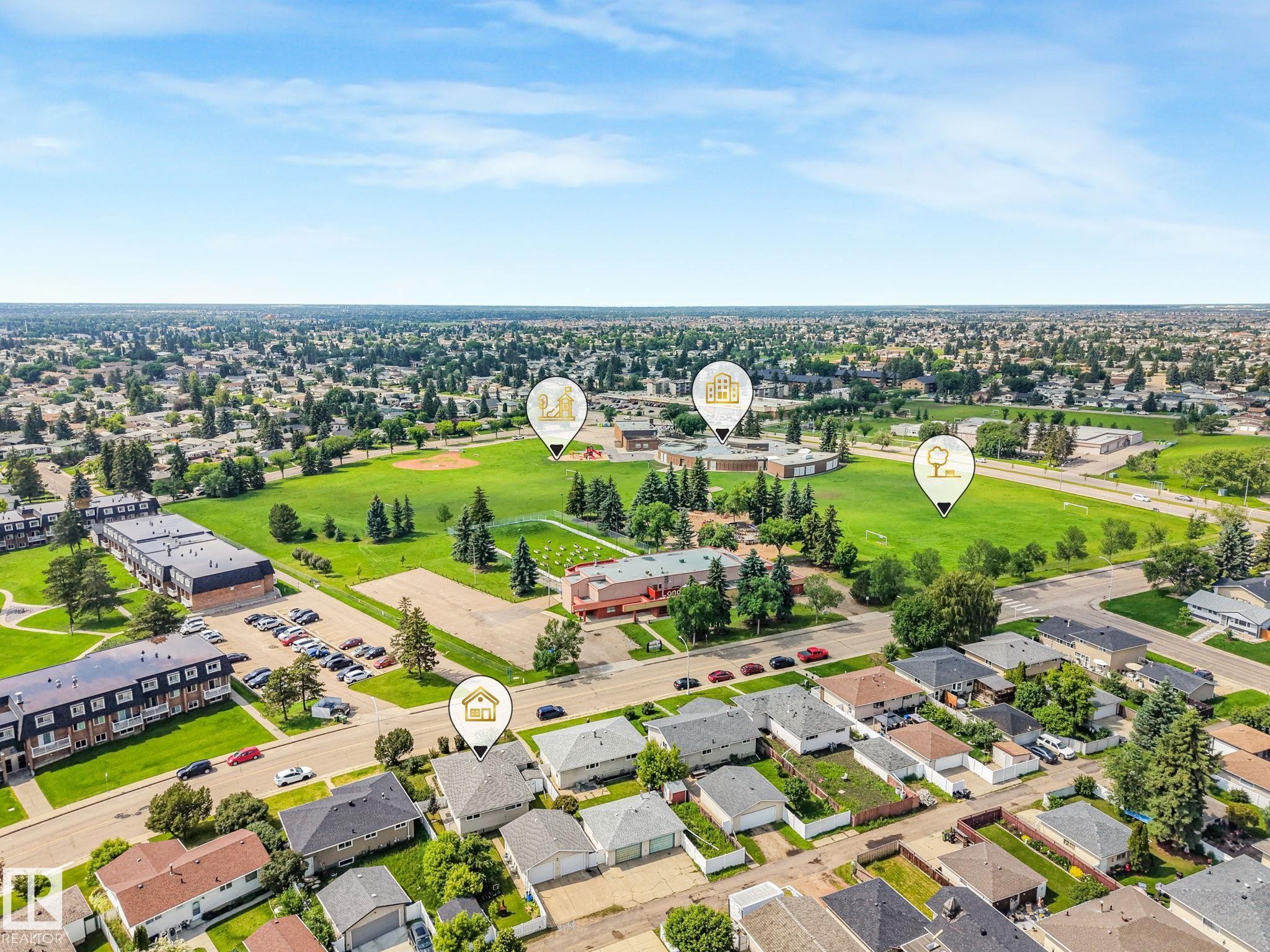 14203 74 Street Nw, Edmonton, AB - Outdoor With View