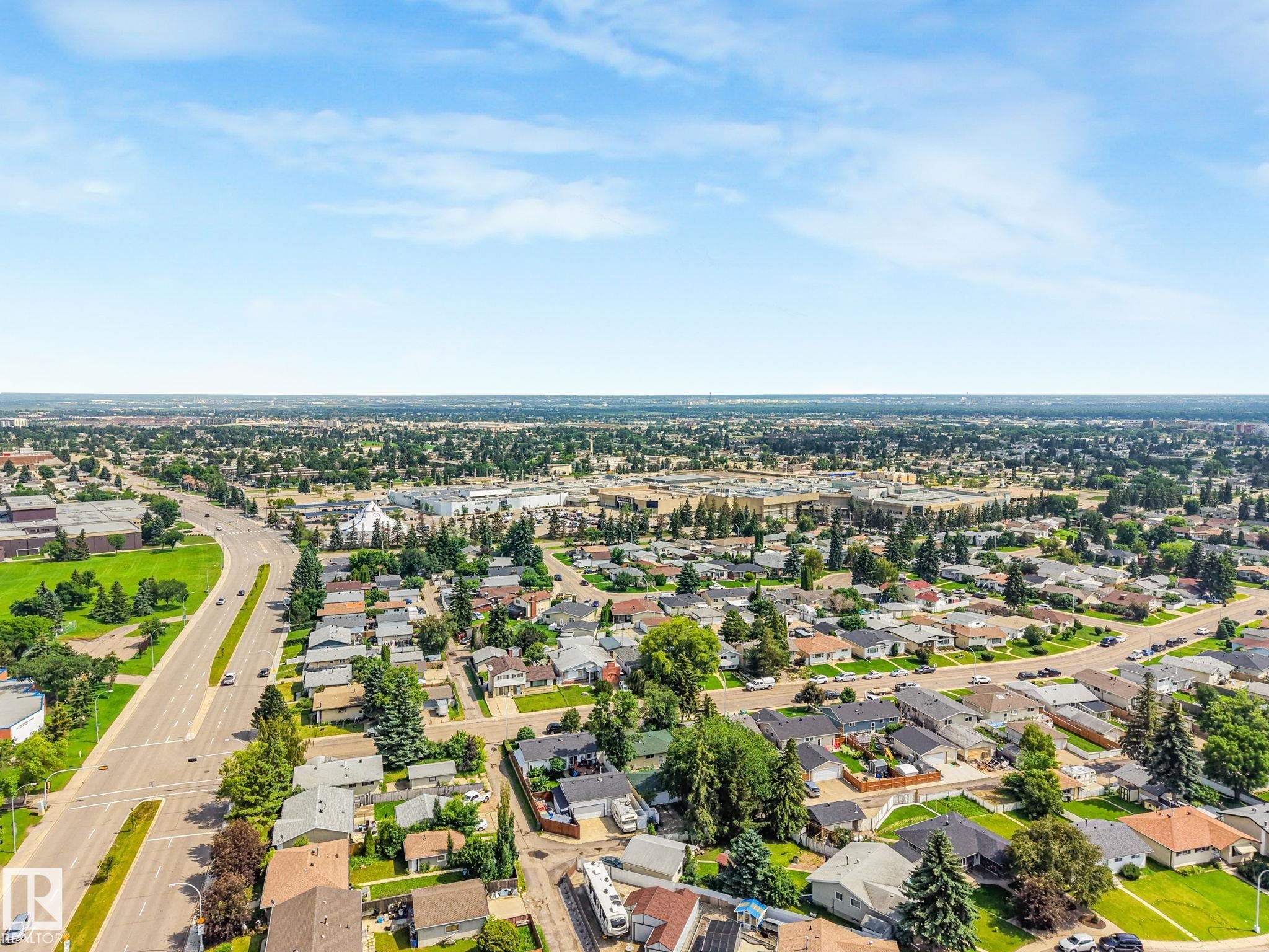 14203 74 Street Nw, Edmonton, AB - Outdoor With View