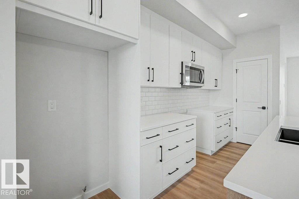 400 Stiles Way, Leduc, AB - Indoor