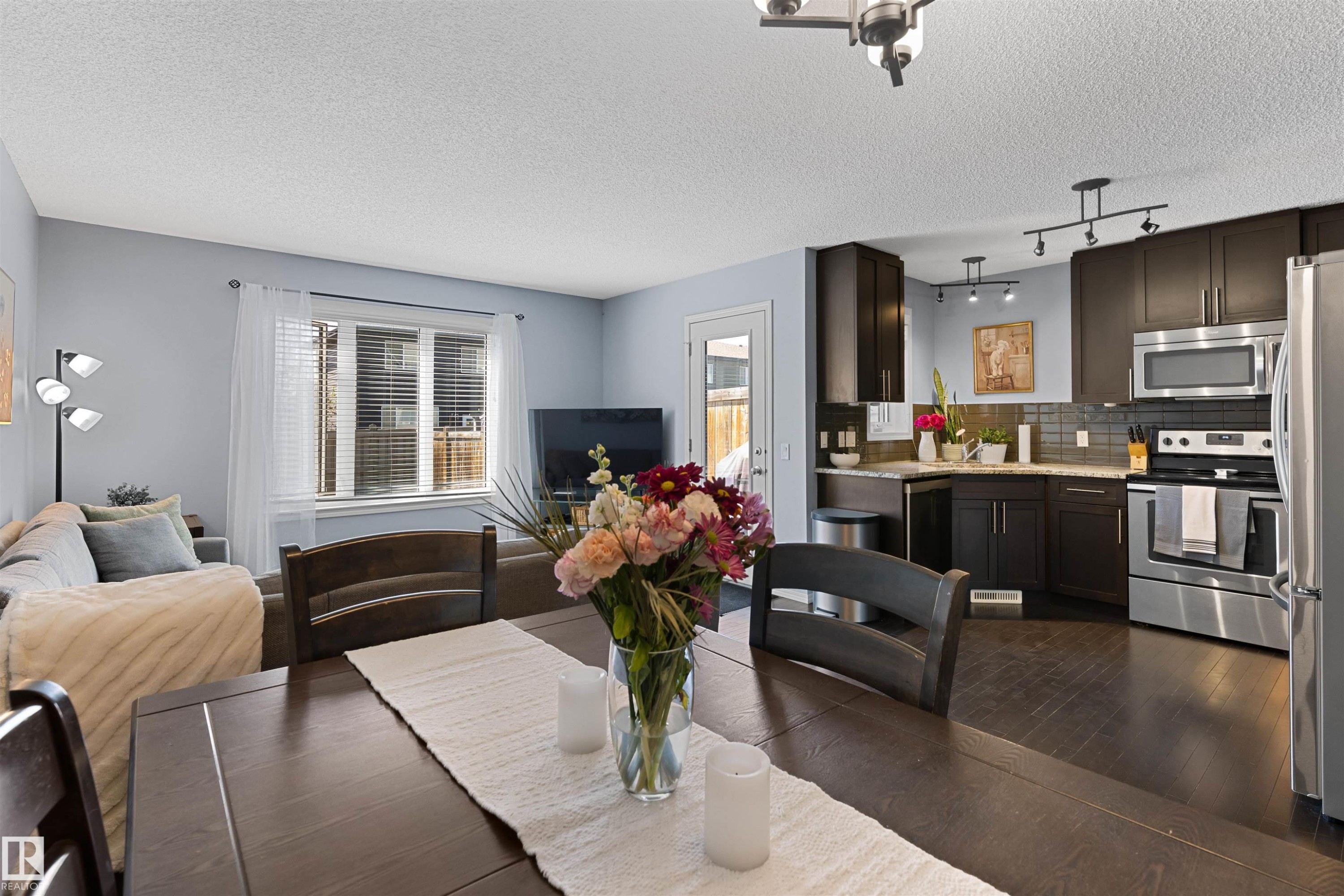 60 Red Tail Way, St. Albert, AB - Indoor
