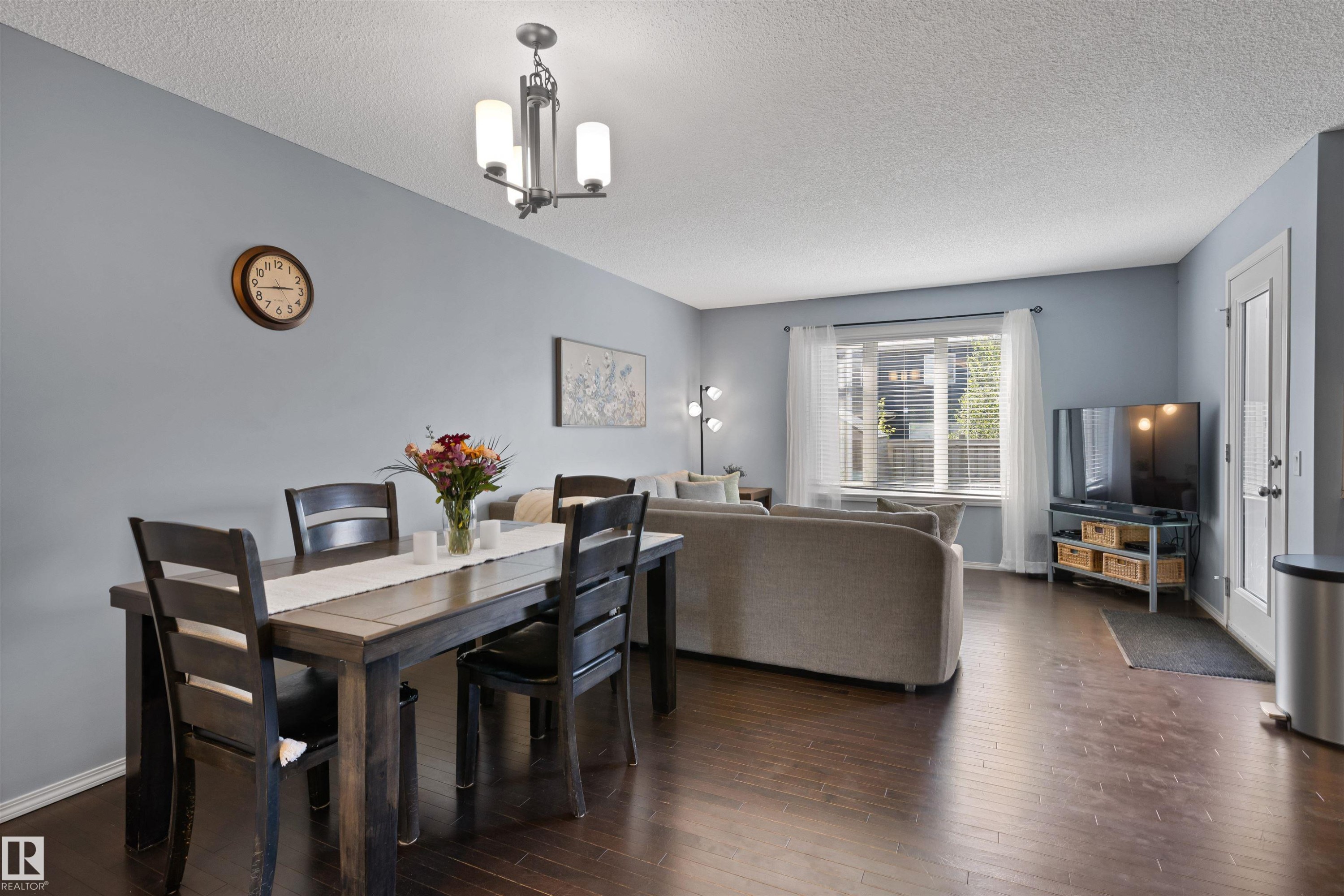 60 Red Tail Way, St. Albert, AB - Indoor
