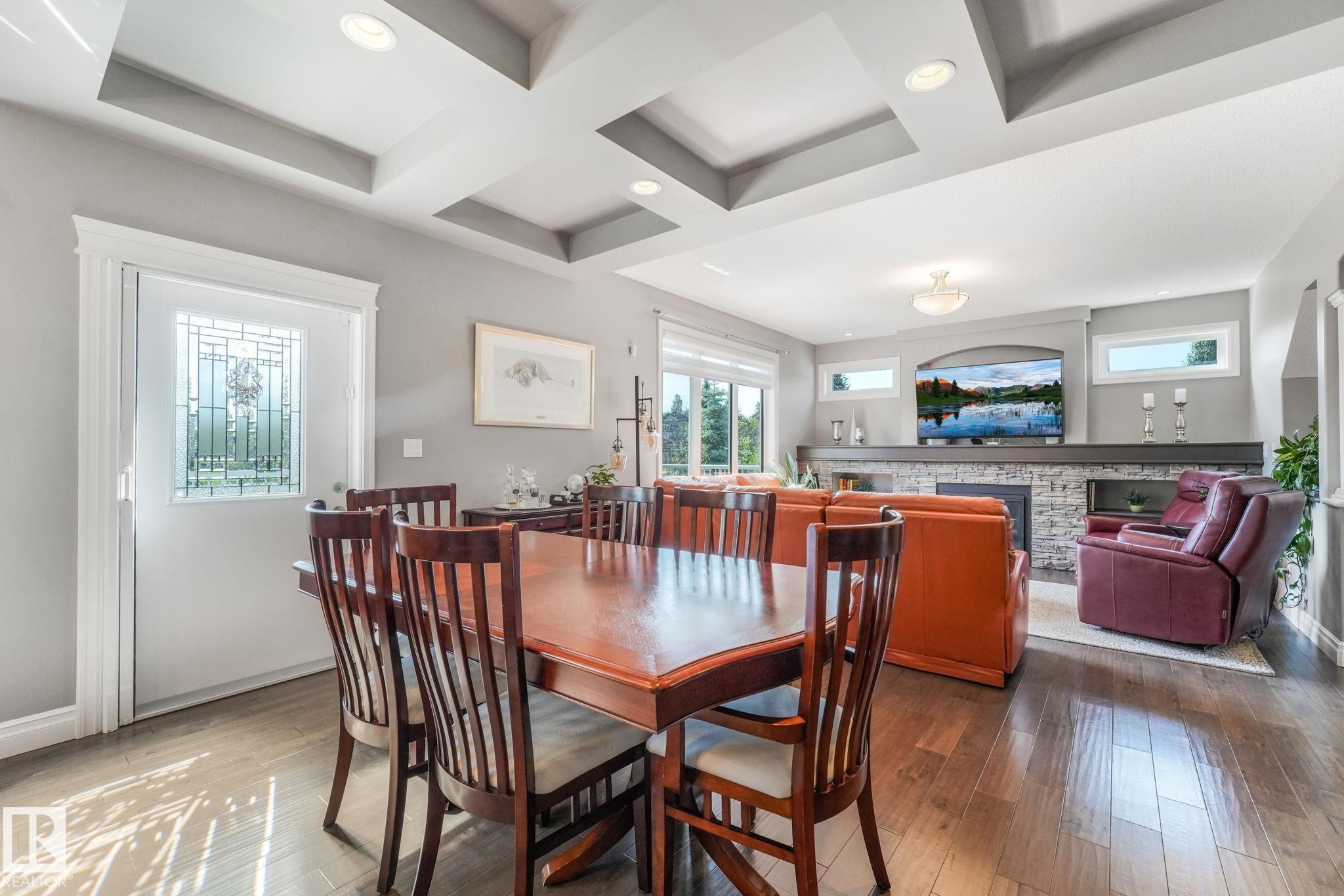 412 Ravine Court, Devon, AB