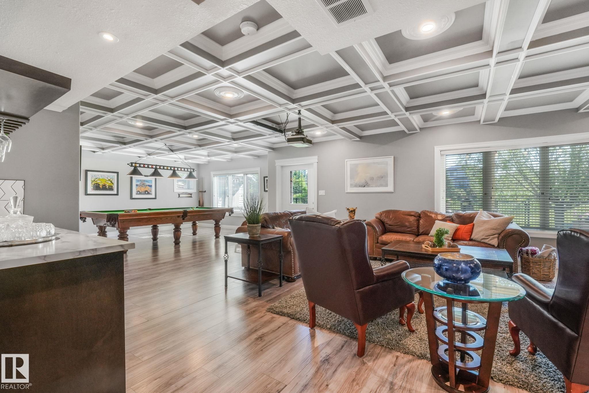 412 Ravine Court, Devon, AB